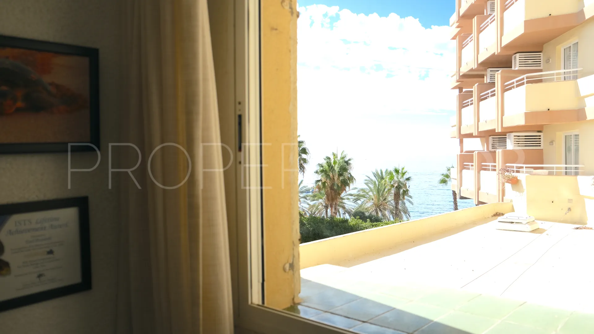 Playa Bajadilla - Puertos, apartamento a la venta con 3 dormitorios