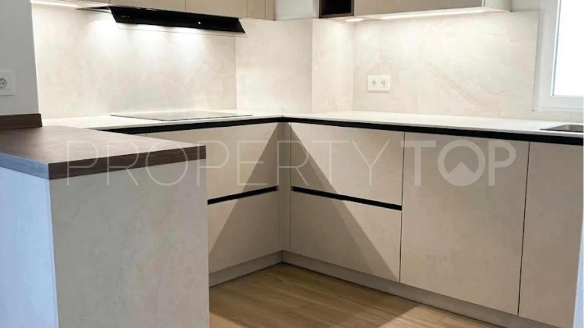 Buy Lorcrisur apartment with 2 bedrooms