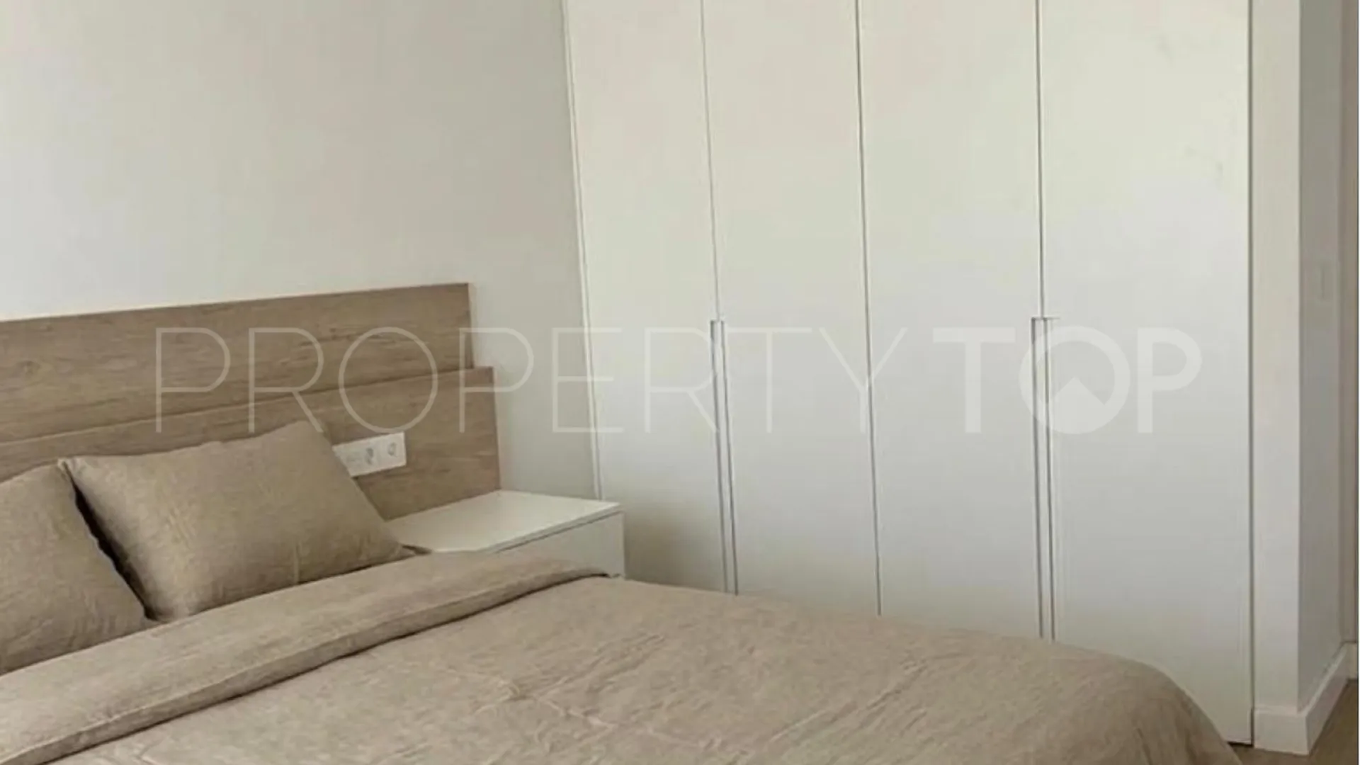 Buy Lorcrisur apartment with 2 bedrooms