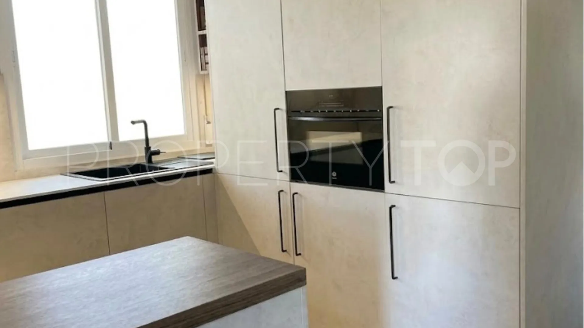 Buy Lorcrisur apartment with 2 bedrooms