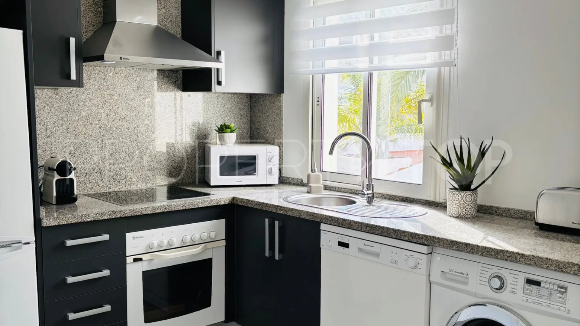Apartamento a la venta en Valle Romano con 2 dormitorios