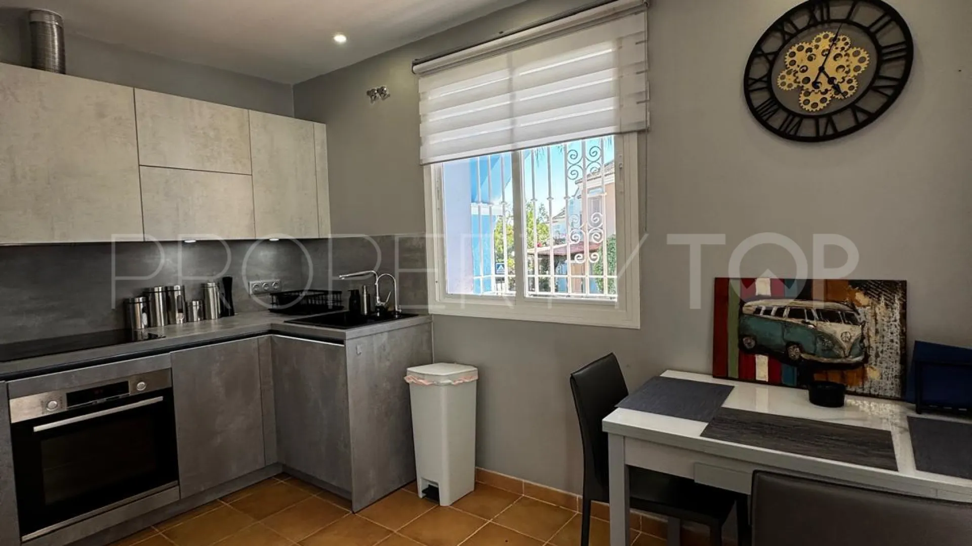Adosado a la venta de 2 dormitorios en Aloha Lake Village