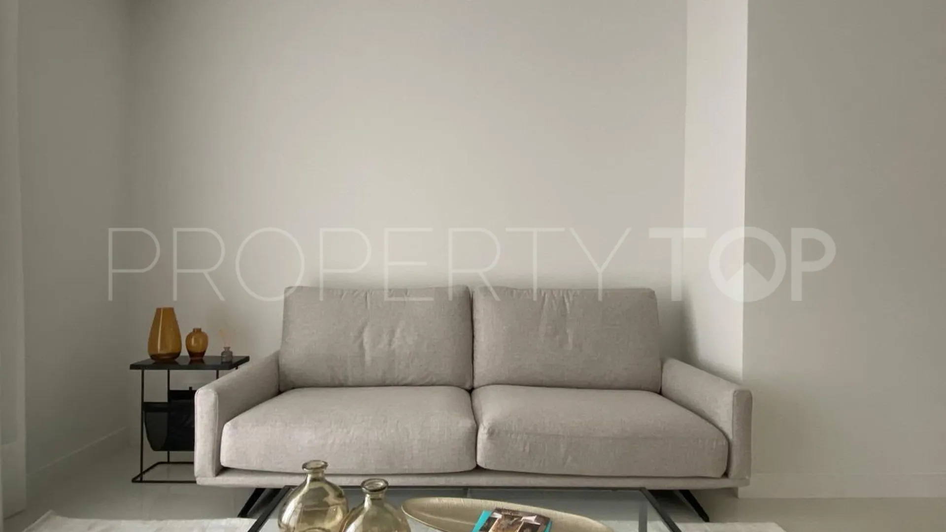 Ground floor apartment for sale in Chullera with 2 bedrooms