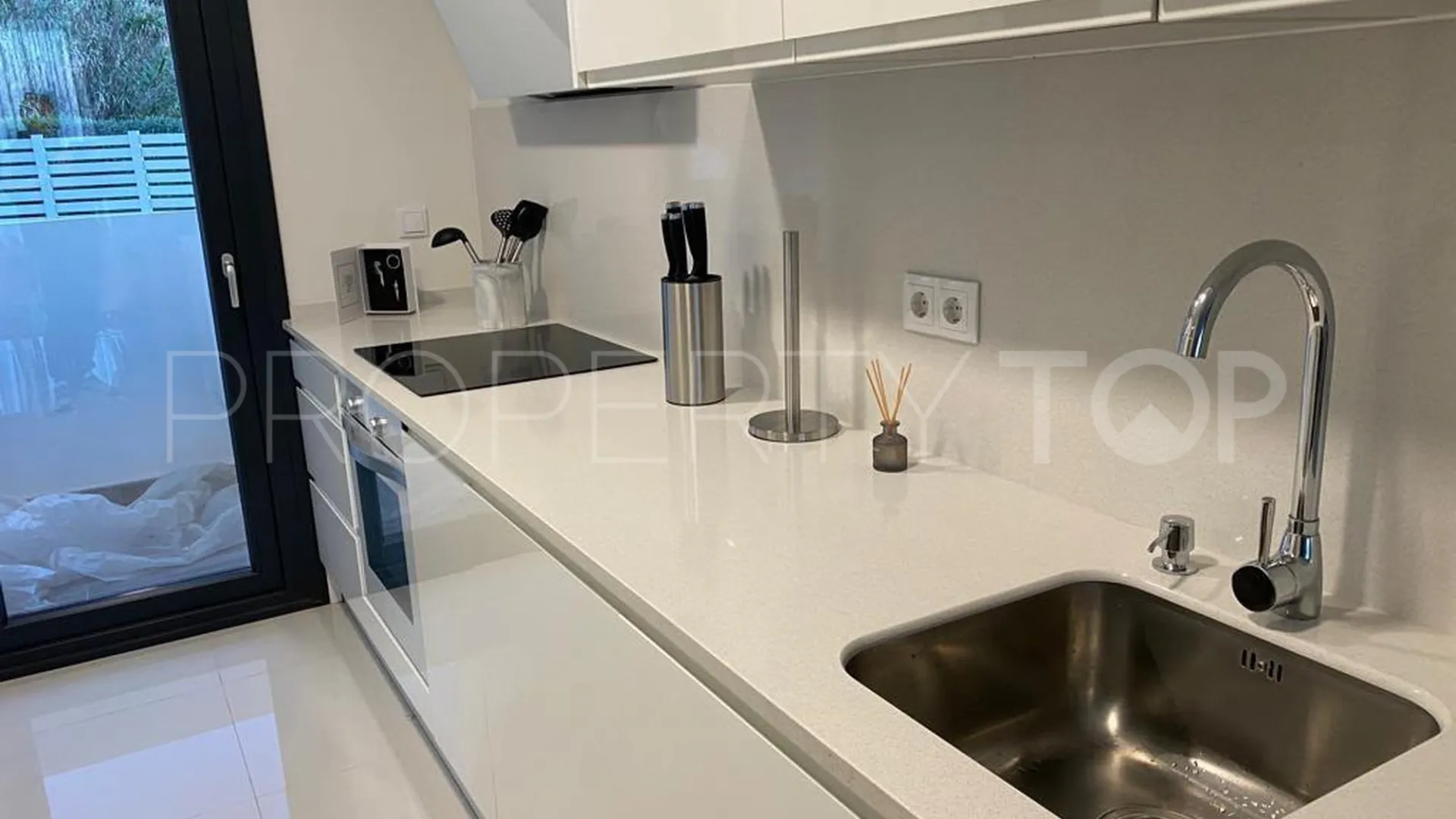 Ground floor apartment for sale in Chullera with 2 bedrooms