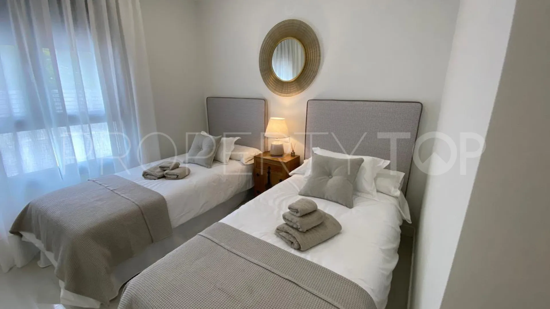 Ground floor apartment for sale in Chullera with 2 bedrooms