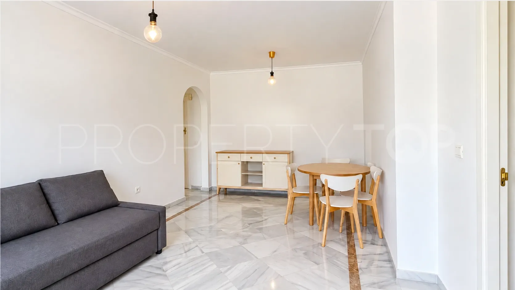 Apartamento en venta de 1 dormitorio en Lorcrimar