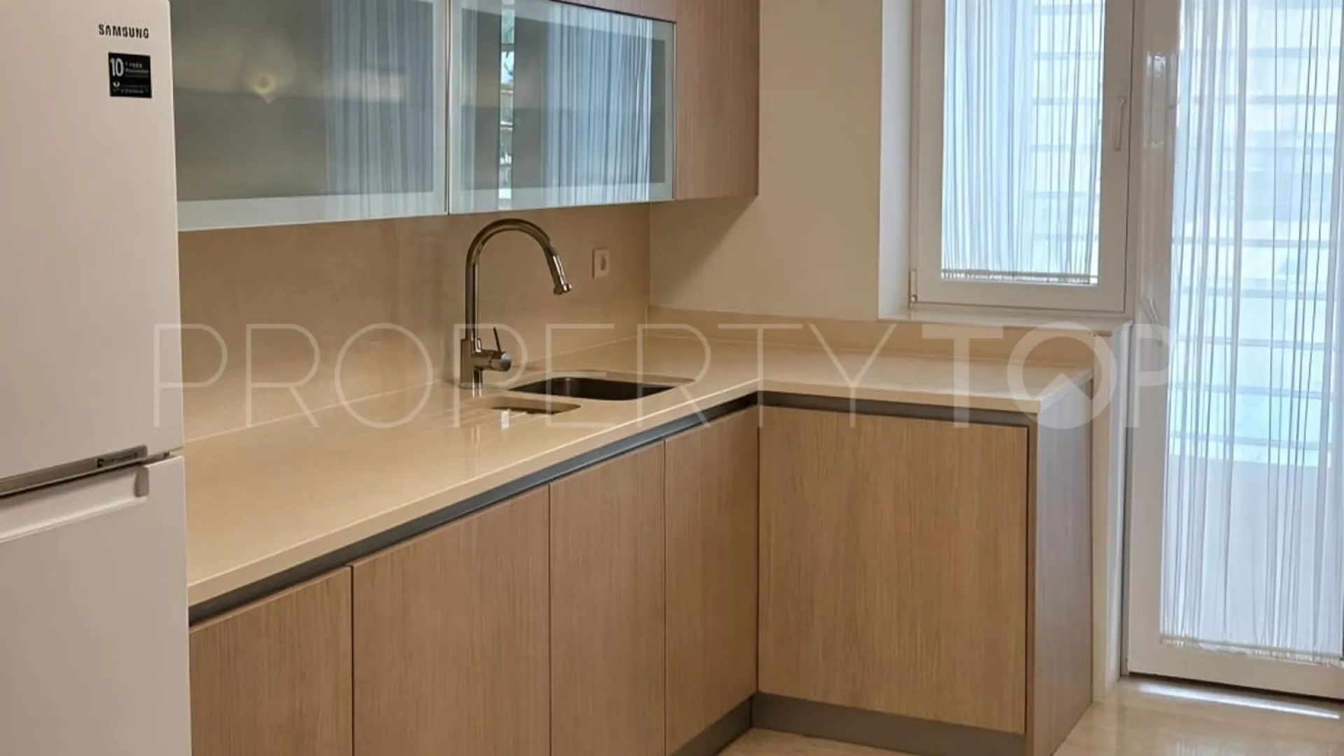 Buy apartment with 2 bedrooms in Sotogrande Marina