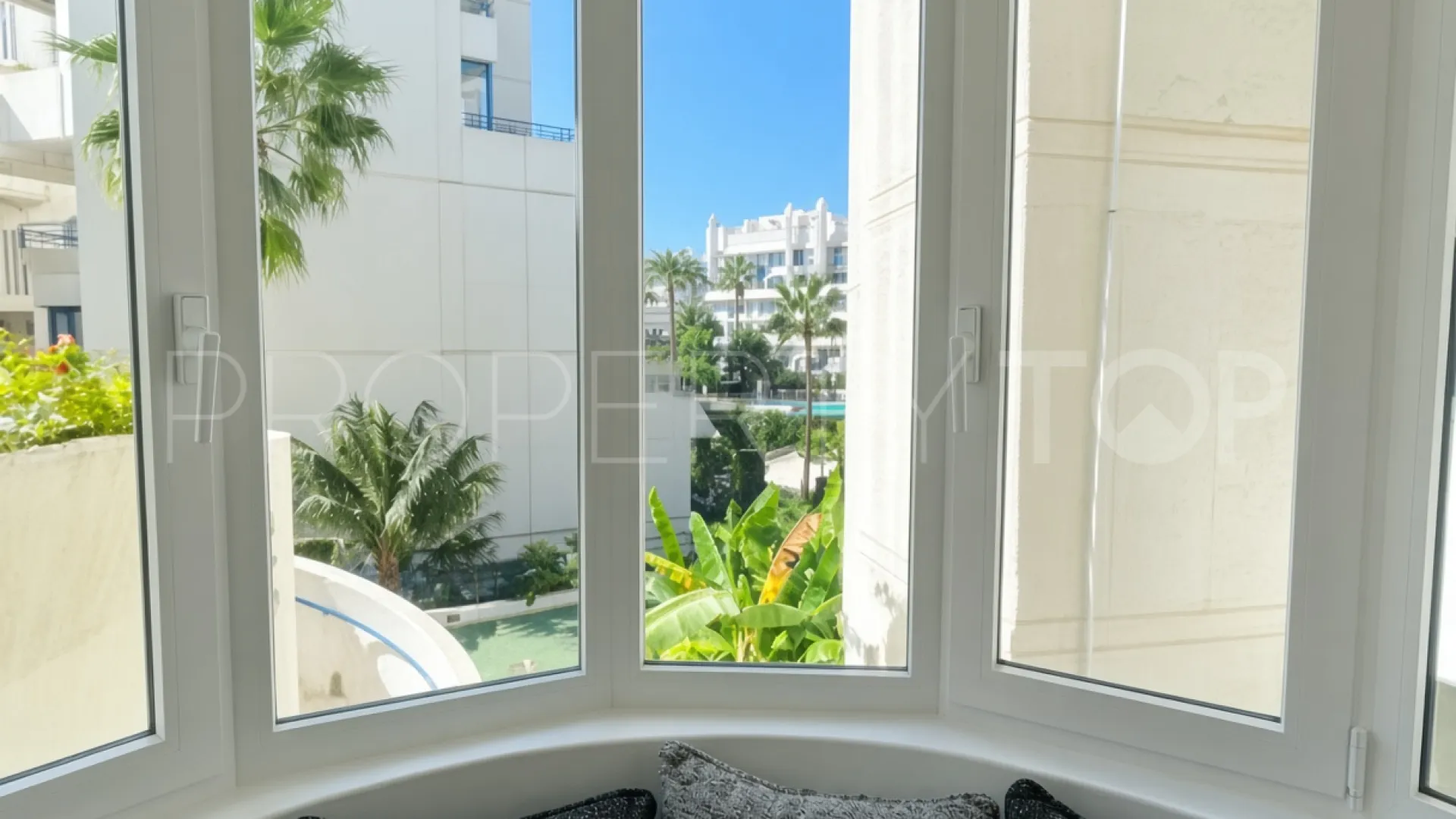 For sale 2 bedrooms duplex in Playa de la Fontanilla