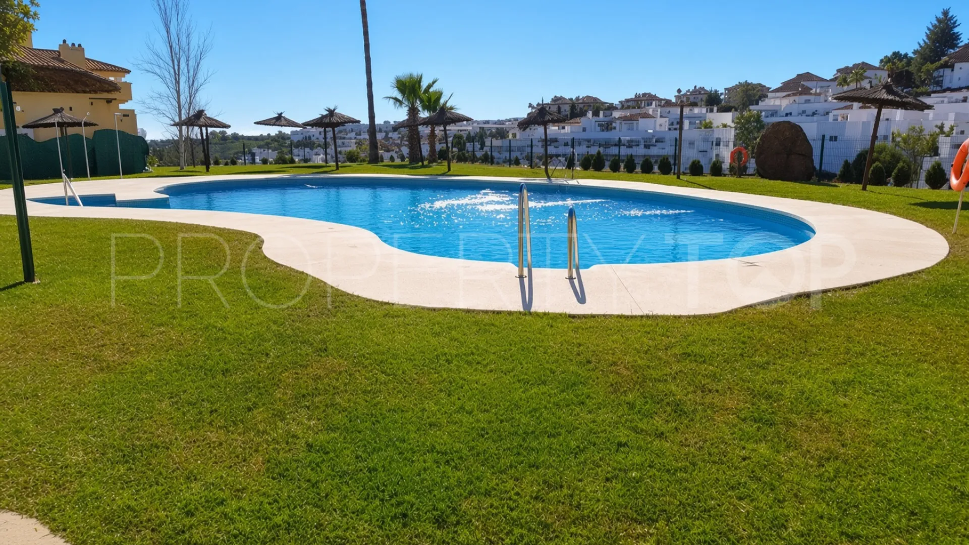 Apartamento planta baja en venta en Las Joyas con 2 dormitorios