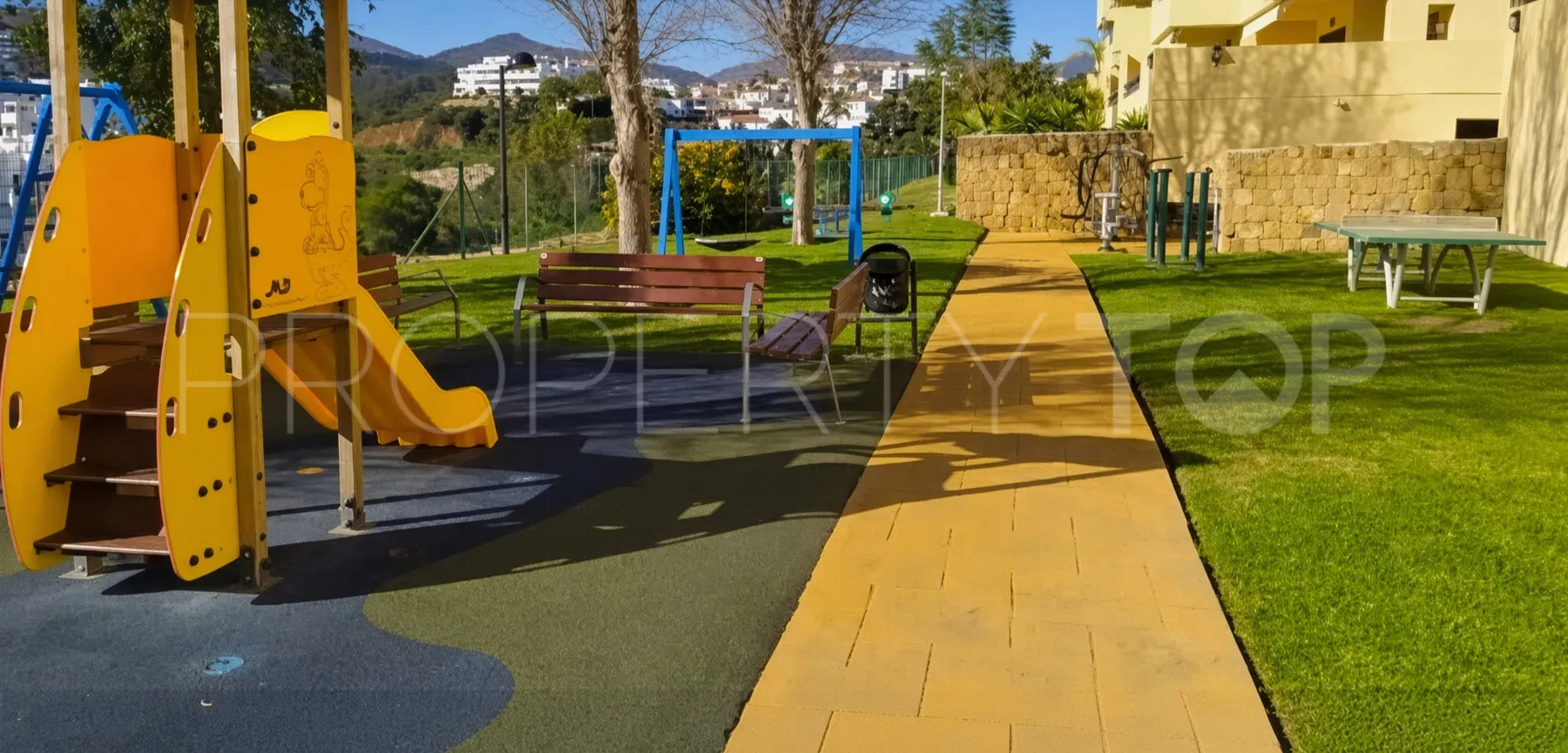 Apartamento planta baja en venta en Las Joyas con 2 dormitorios
