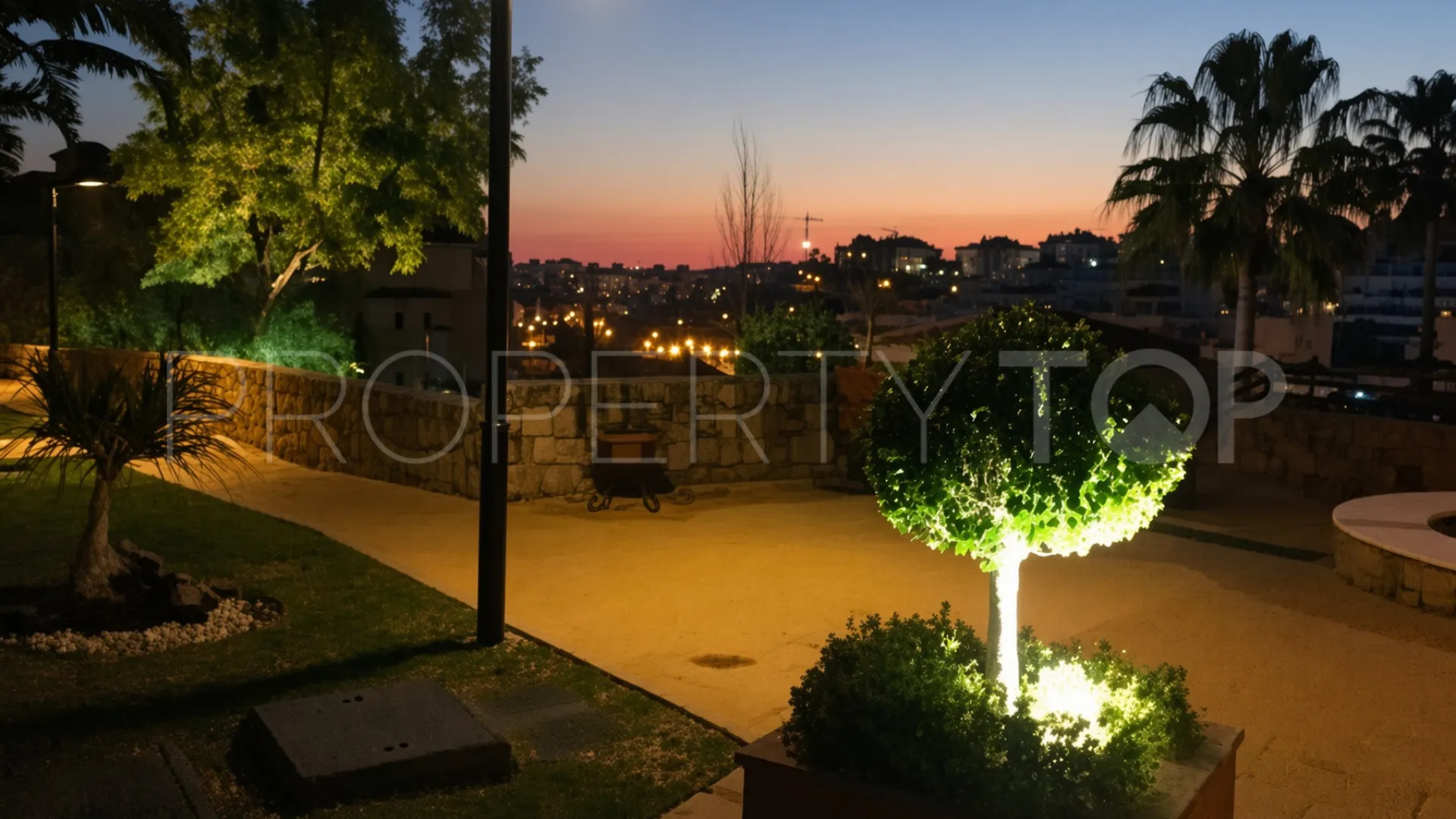 Apartamento planta baja en venta en Las Joyas con 2 dormitorios