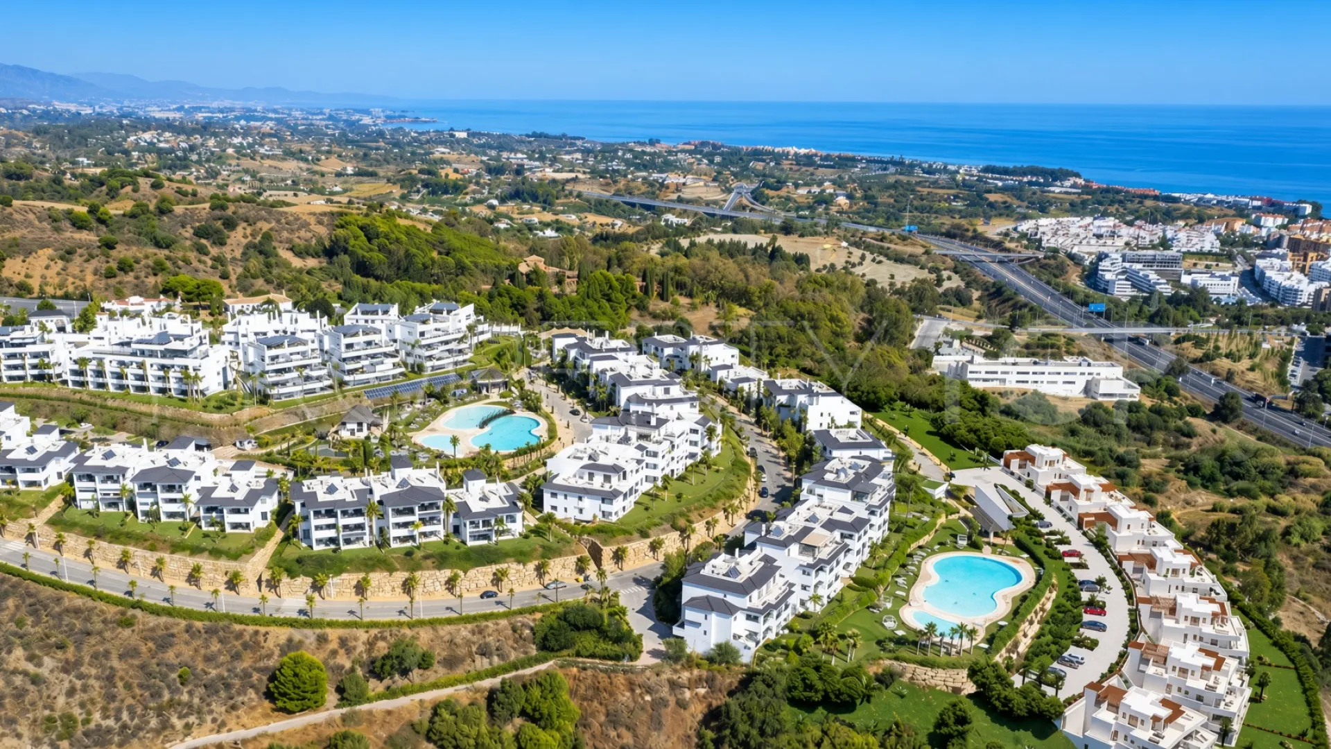 Apartamento planta baja en venta en Altos de Estepona