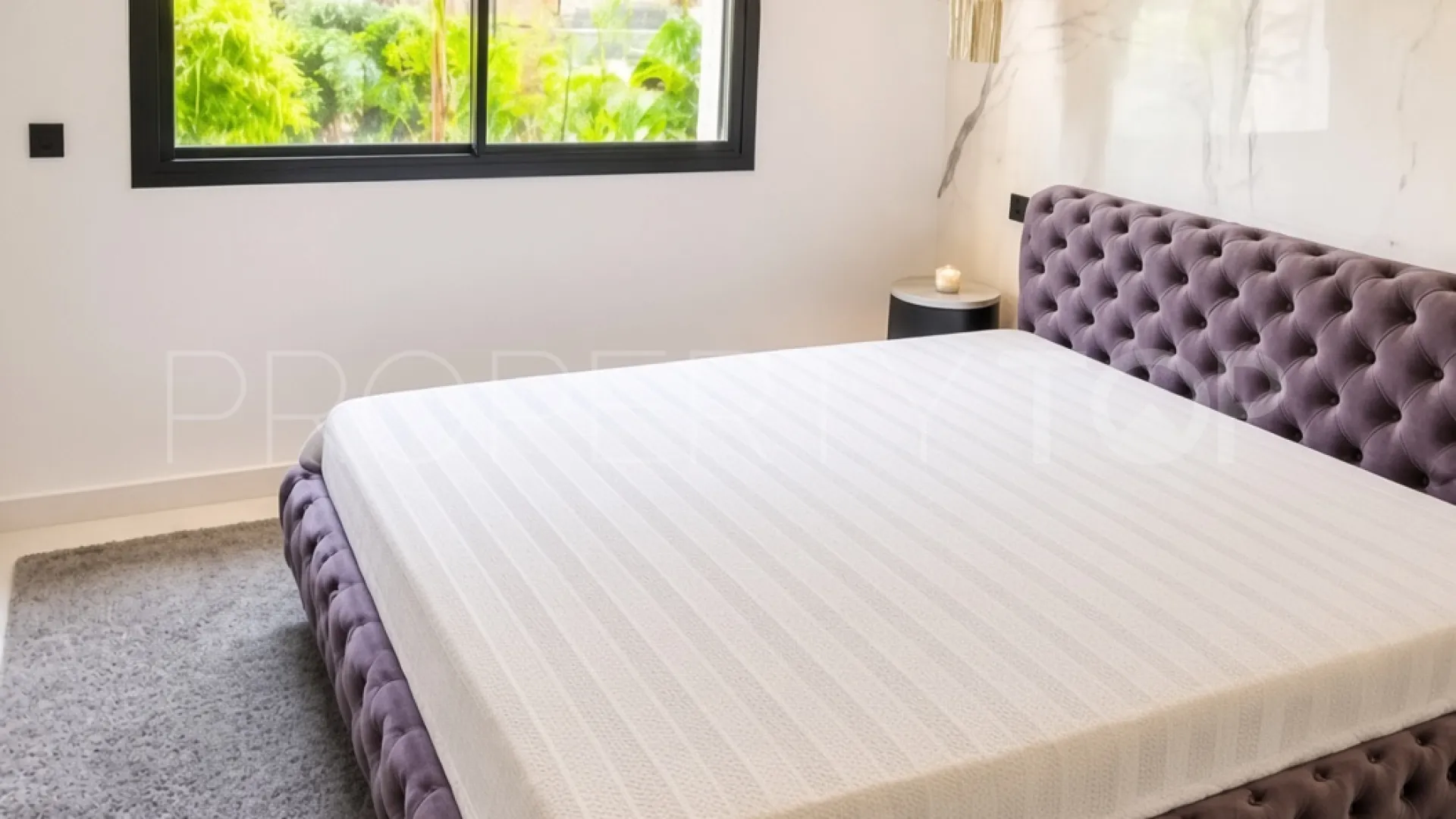 Apartamento planta baja en venta en Altos de Estepona
