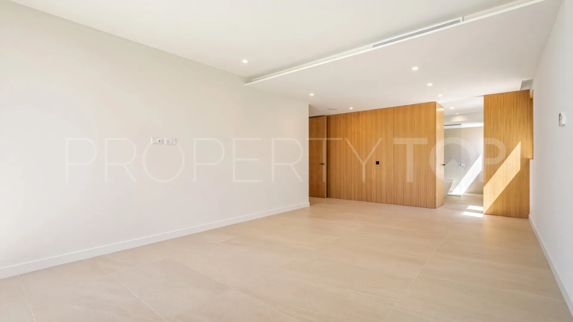 Villa with 4 bedrooms for sale in Zona F