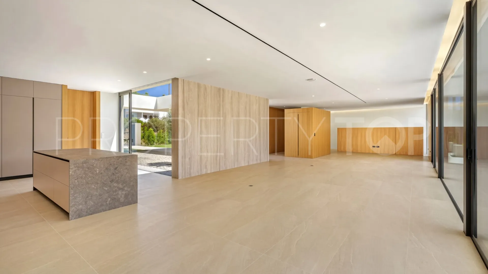 Villa with 4 bedrooms for sale in Zona F
