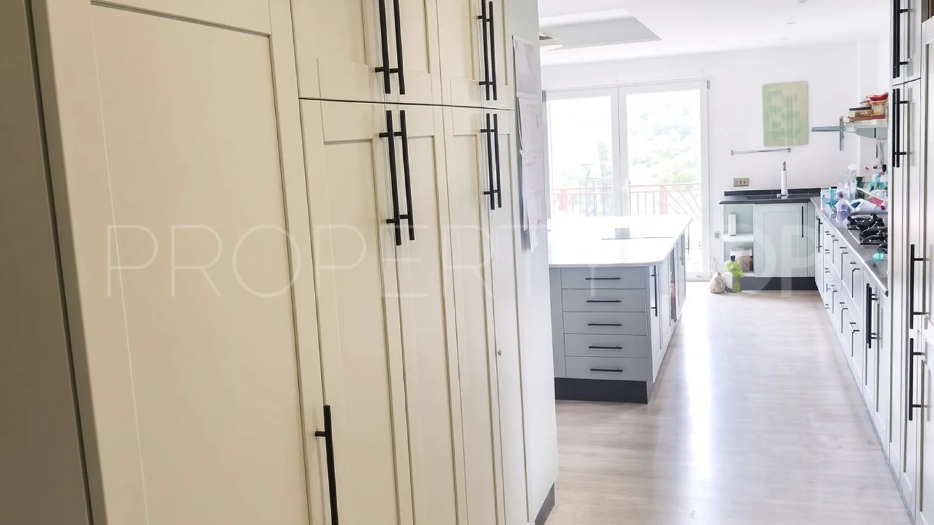 For sale house in Benahavis