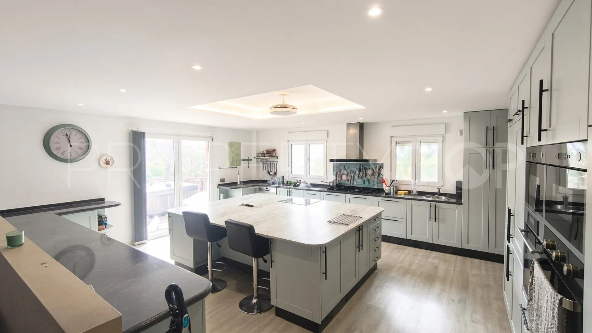 For sale house in Benahavis