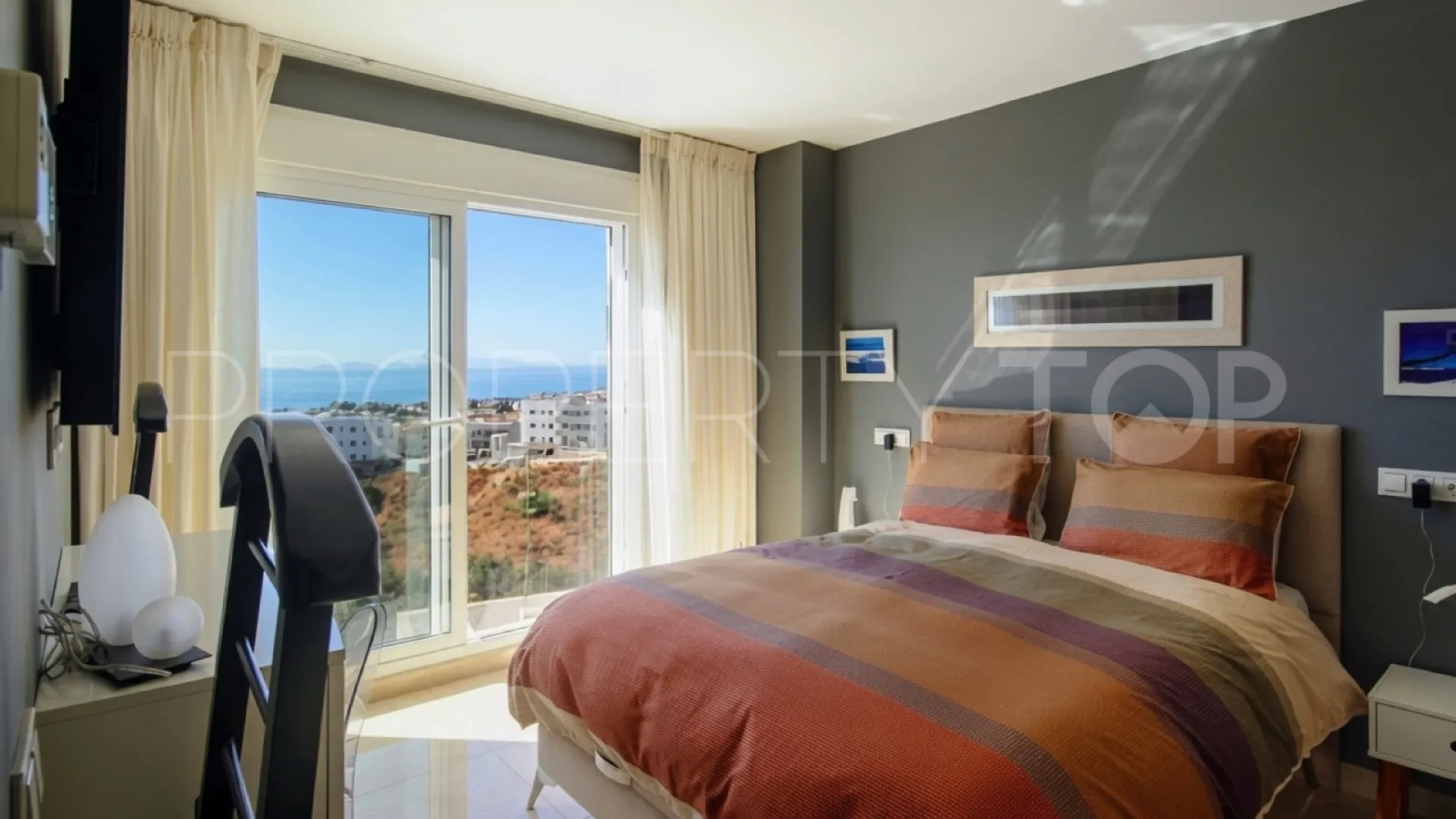 Atico duplex en venta en Elements