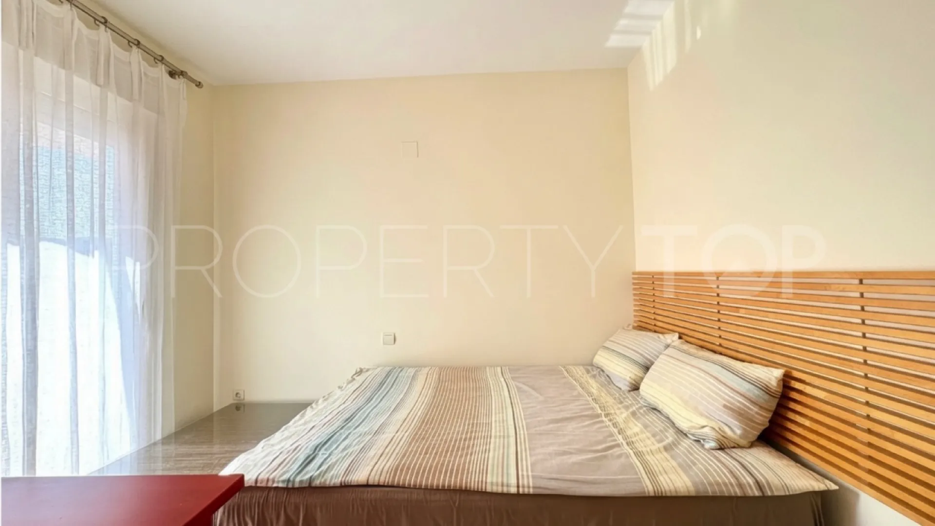 Atico duplex de 2 dormitorios en venta en Valle Romano