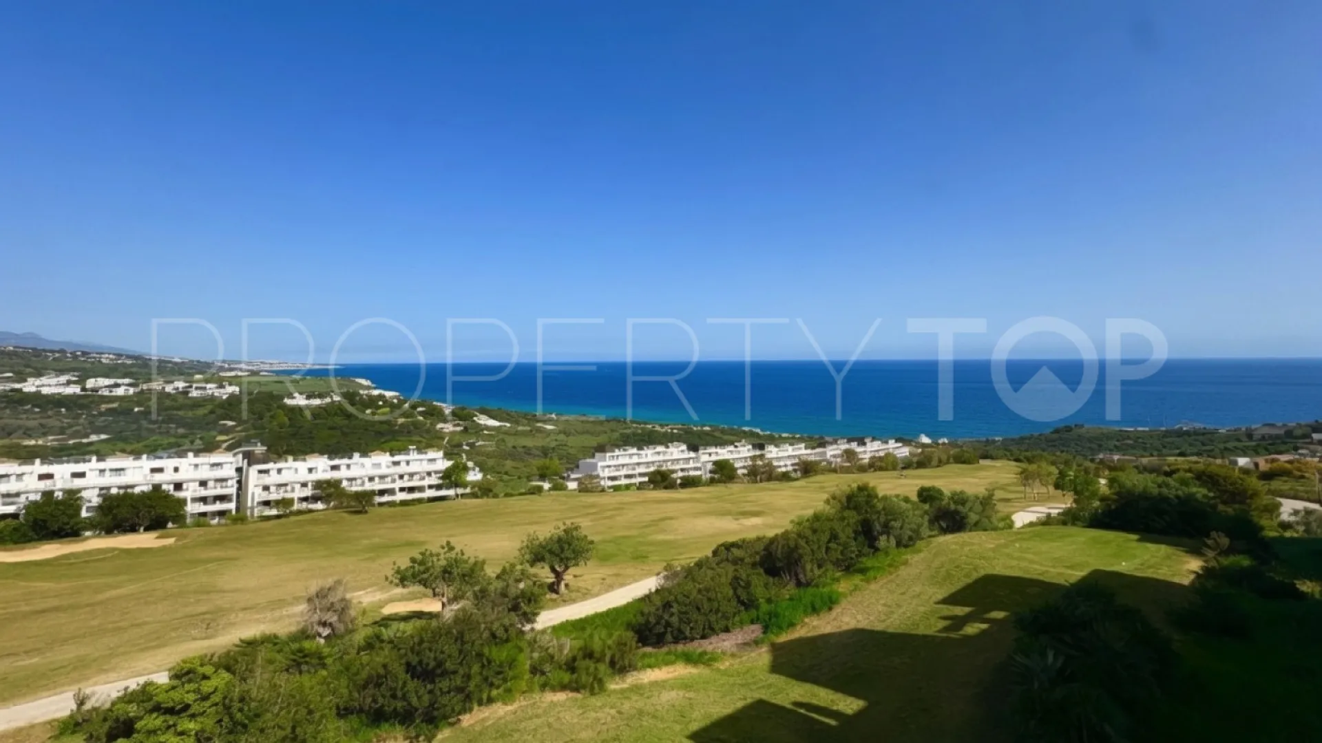 Atico duplex de 2 dormitorios en venta en Valle Romano
