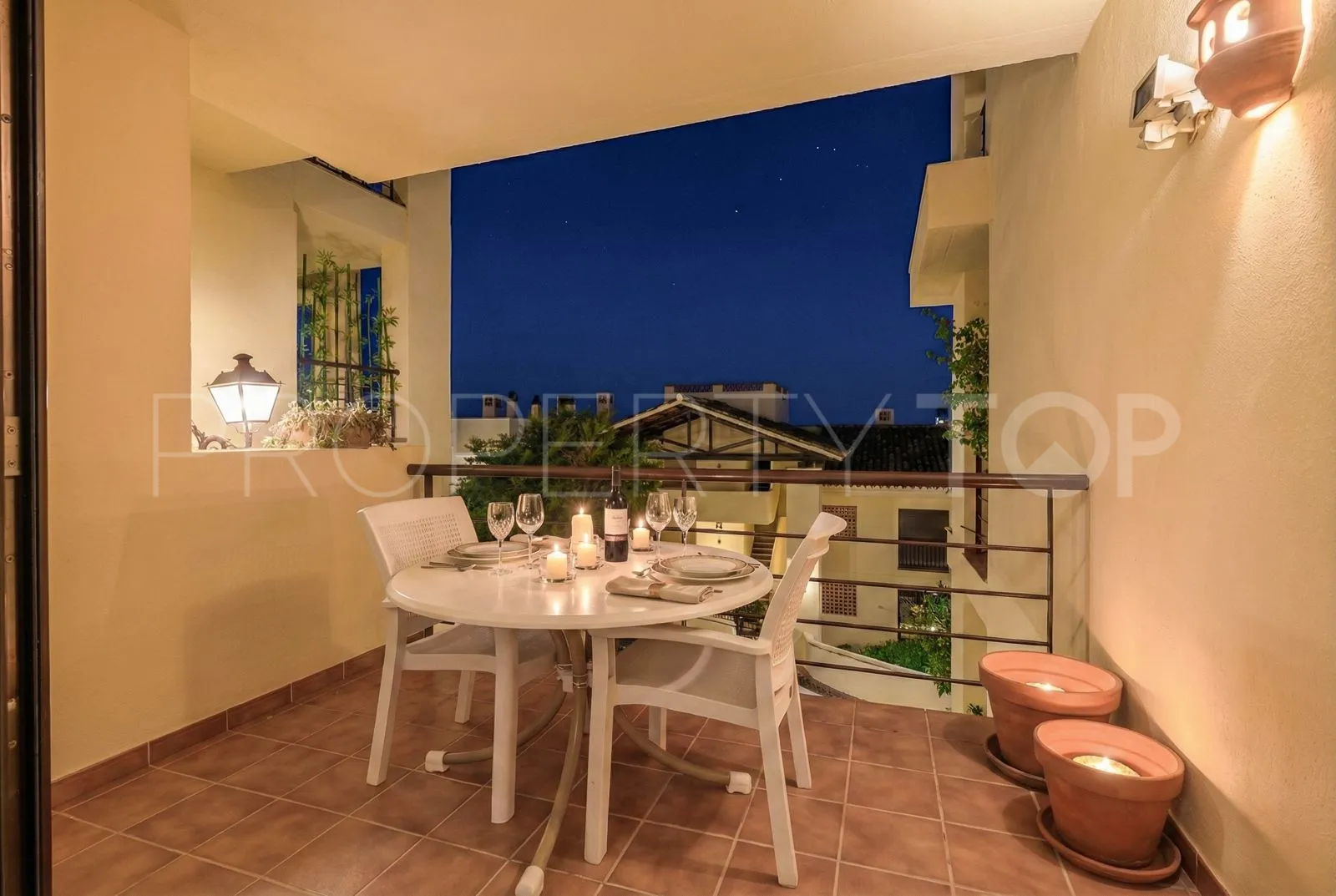 Apartamento planta baja a la venta en Los Arqueros de 3 dormitorios