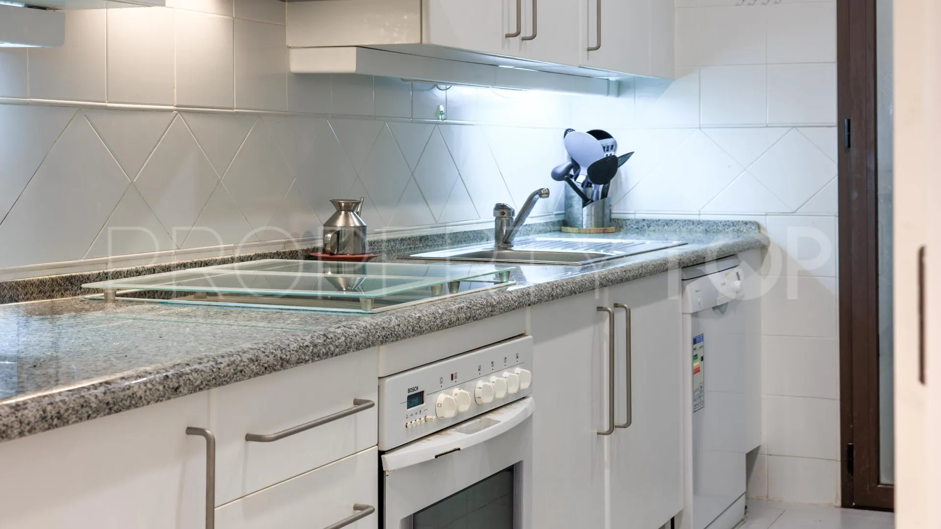 Apartamento planta baja a la venta en Los Arqueros de 3 dormitorios