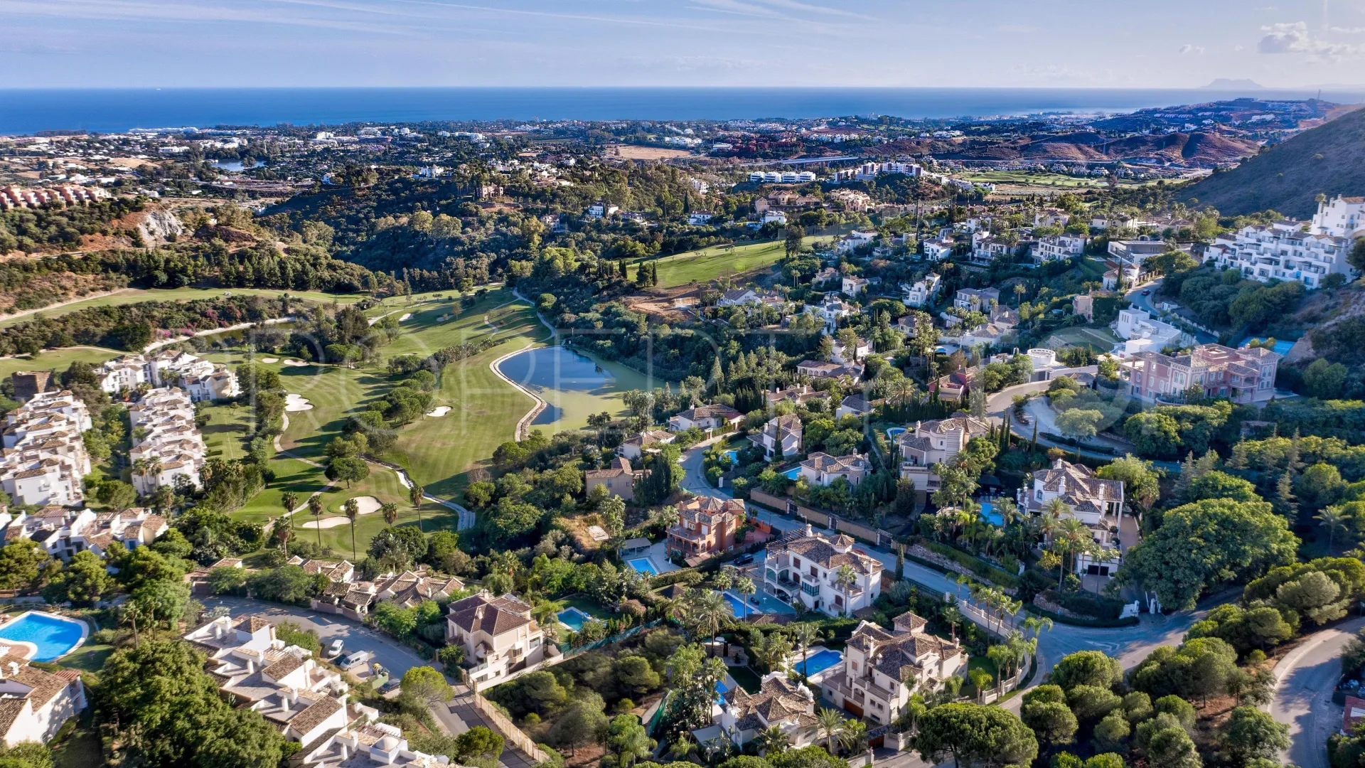 Apartamento planta baja a la venta en Los Arqueros de 3 dormitorios