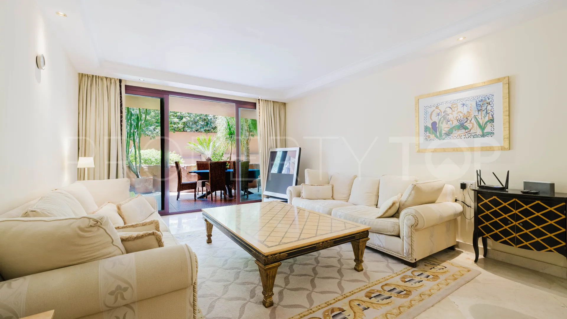 Se vende apartamento en Beach Side New Golden Mile