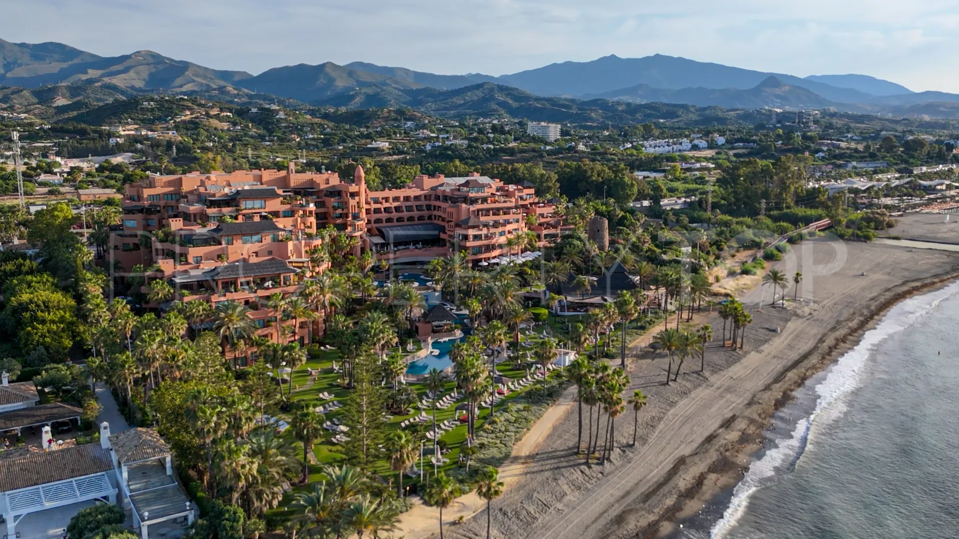 Se vende apartamento en Beach Side New Golden Mile