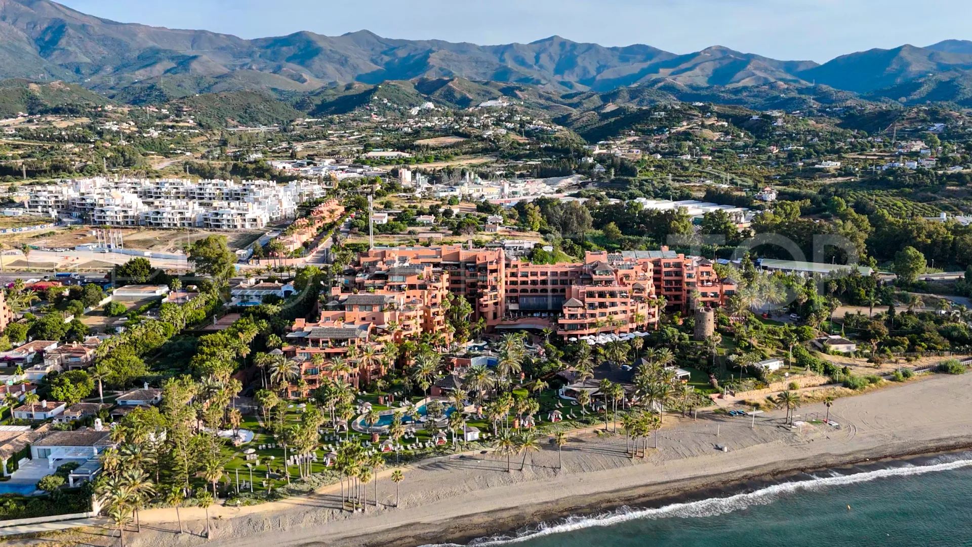 Se vende apartamento en Beach Side New Golden Mile
