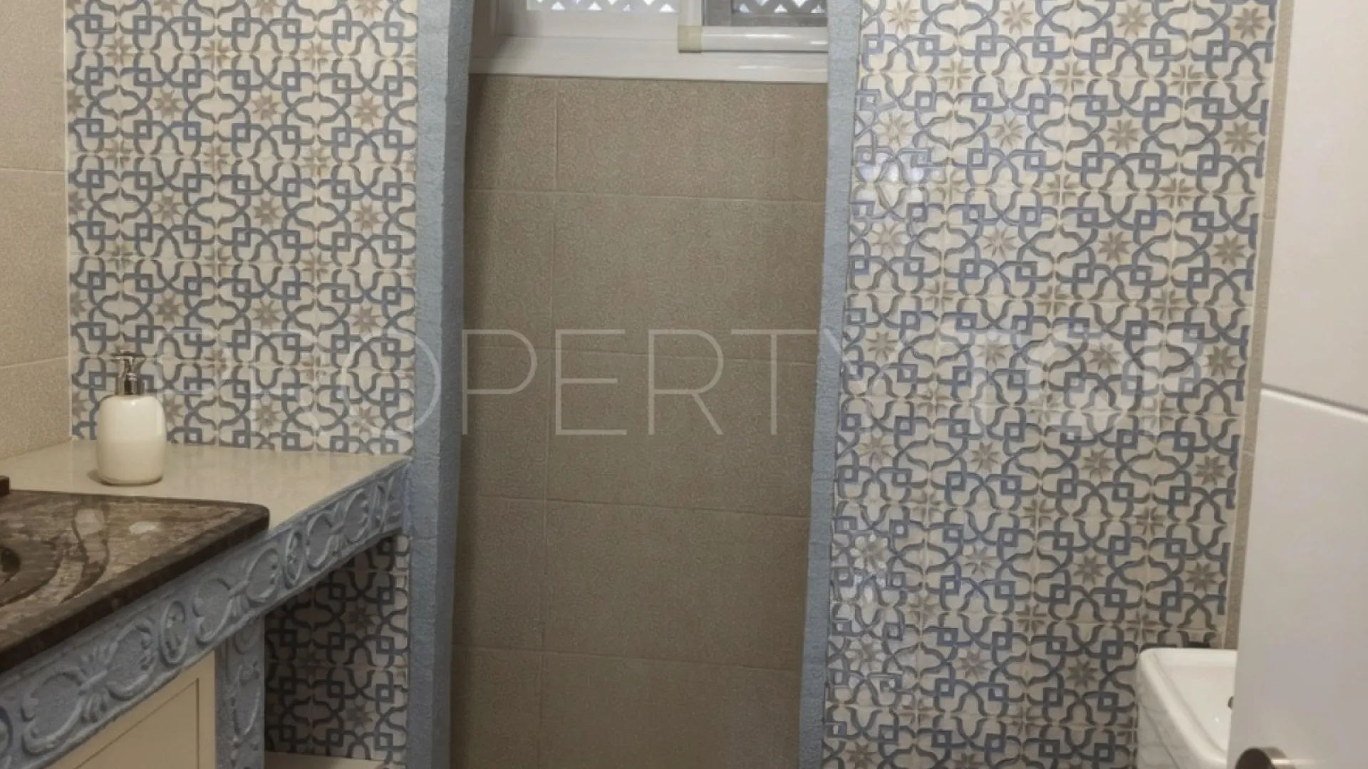 Torreguadiaro apartment for sale