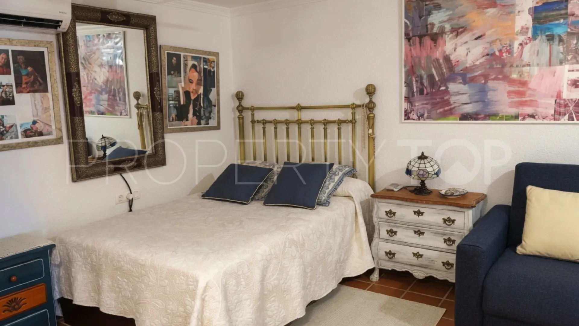 Torreguadiaro apartment for sale