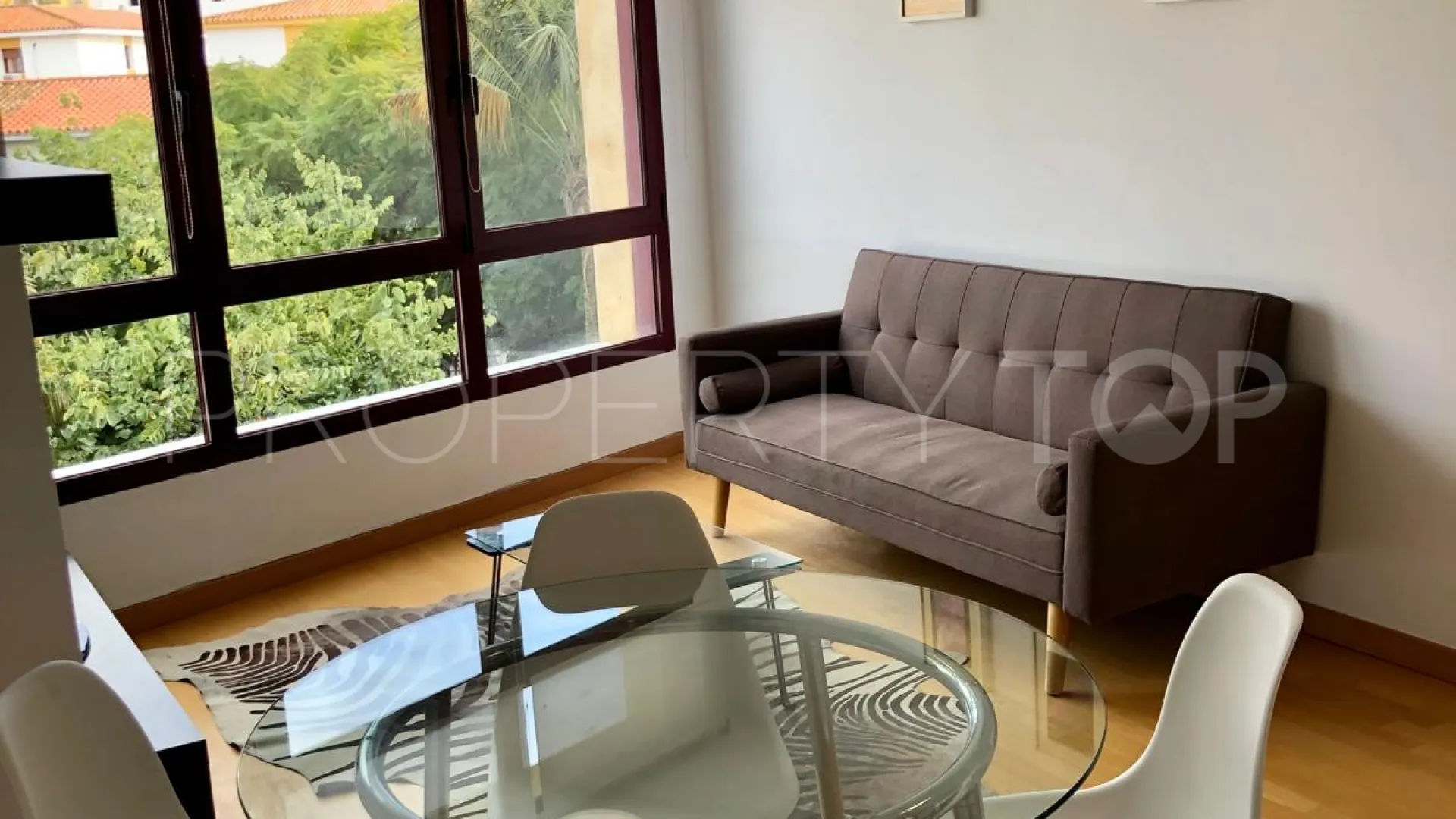Apartment for sale in Estepona Centre