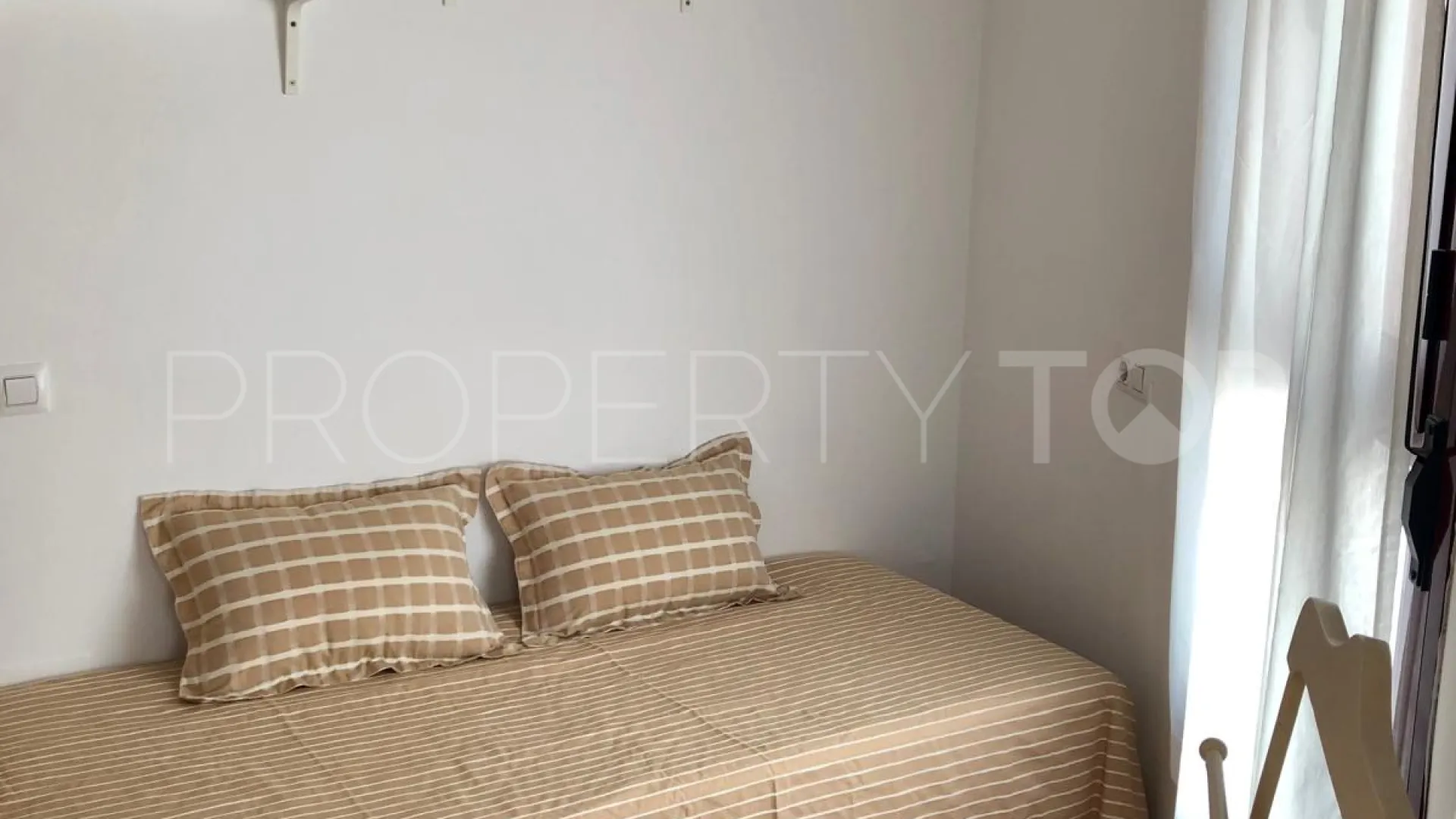 Apartment for sale in Estepona Centre