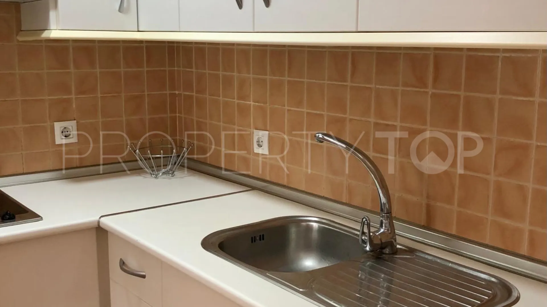 Apartment for sale in Estepona Centre