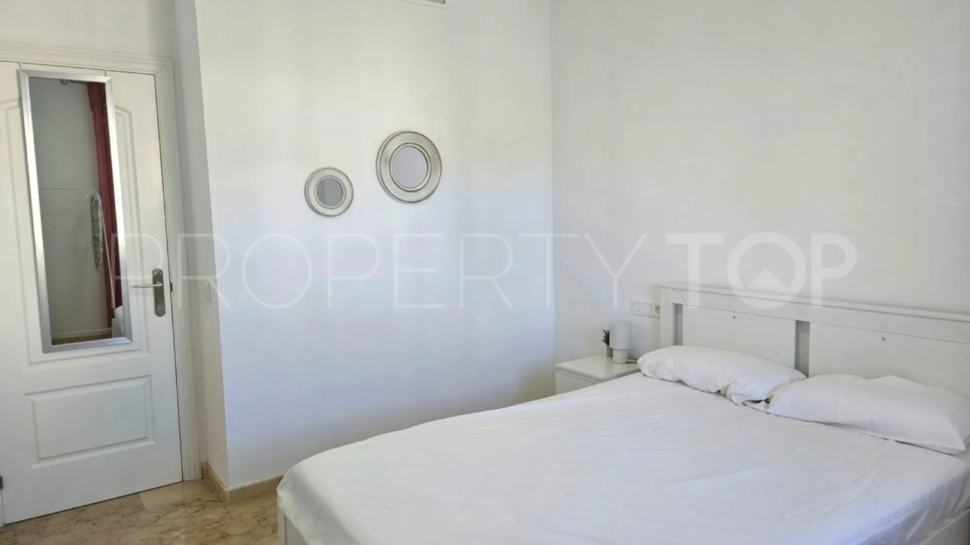 For sale Alcorrín ground floor apartment with 2 bedrooms