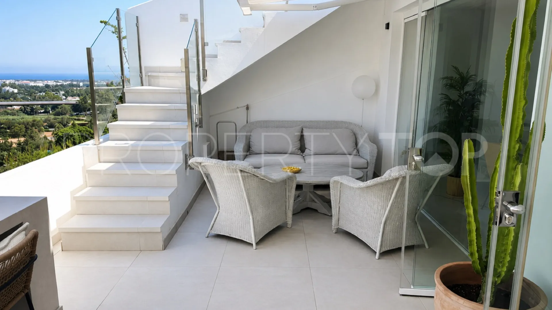 Comprar duplex en La Quinta