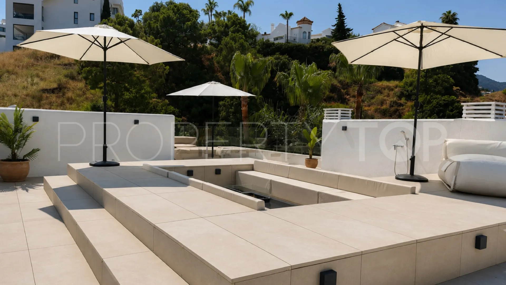 Comprar duplex en La Quinta