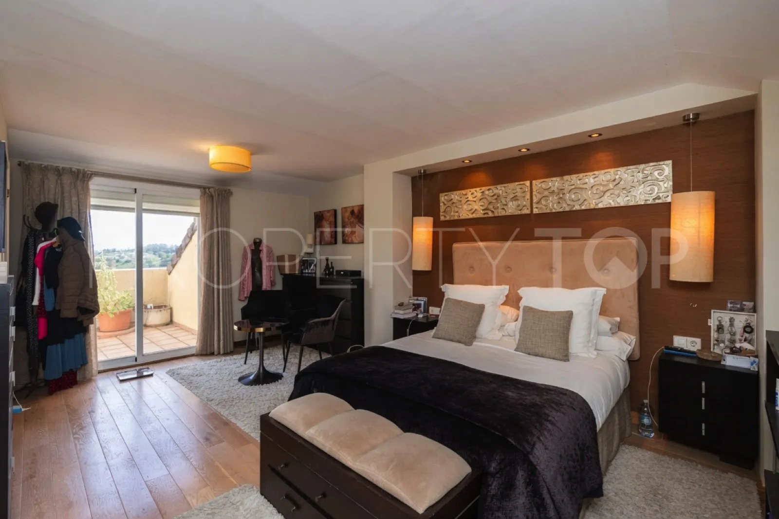 Bel Air, atico duplex en venta