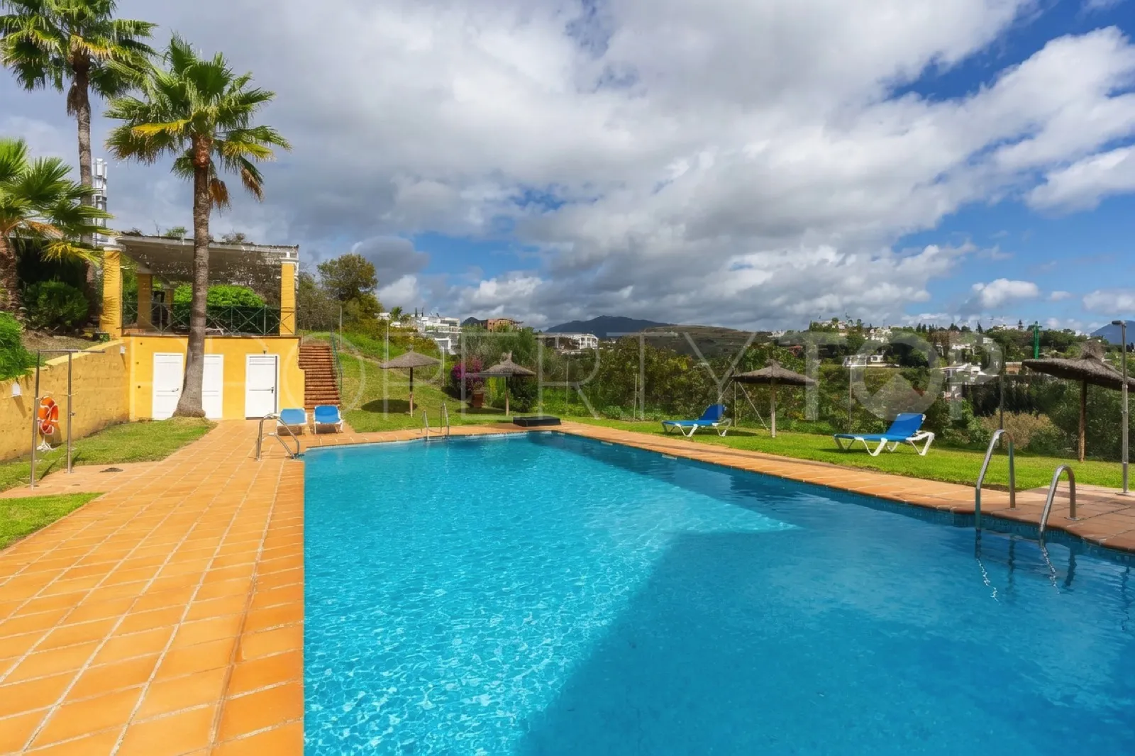 Bel Air, atico duplex en venta