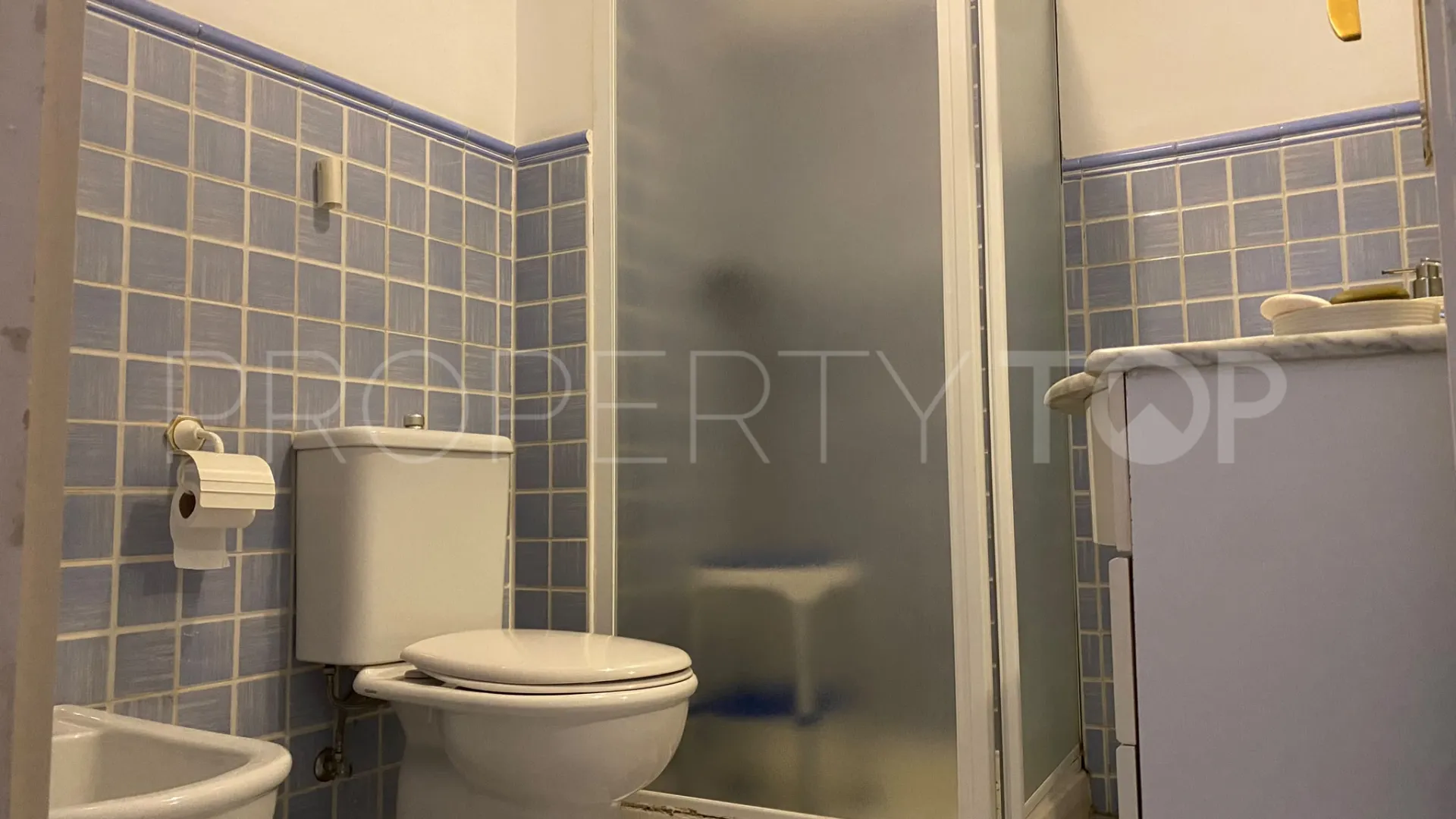 Buy apartment in Marbella Centro with 2 bedrooms