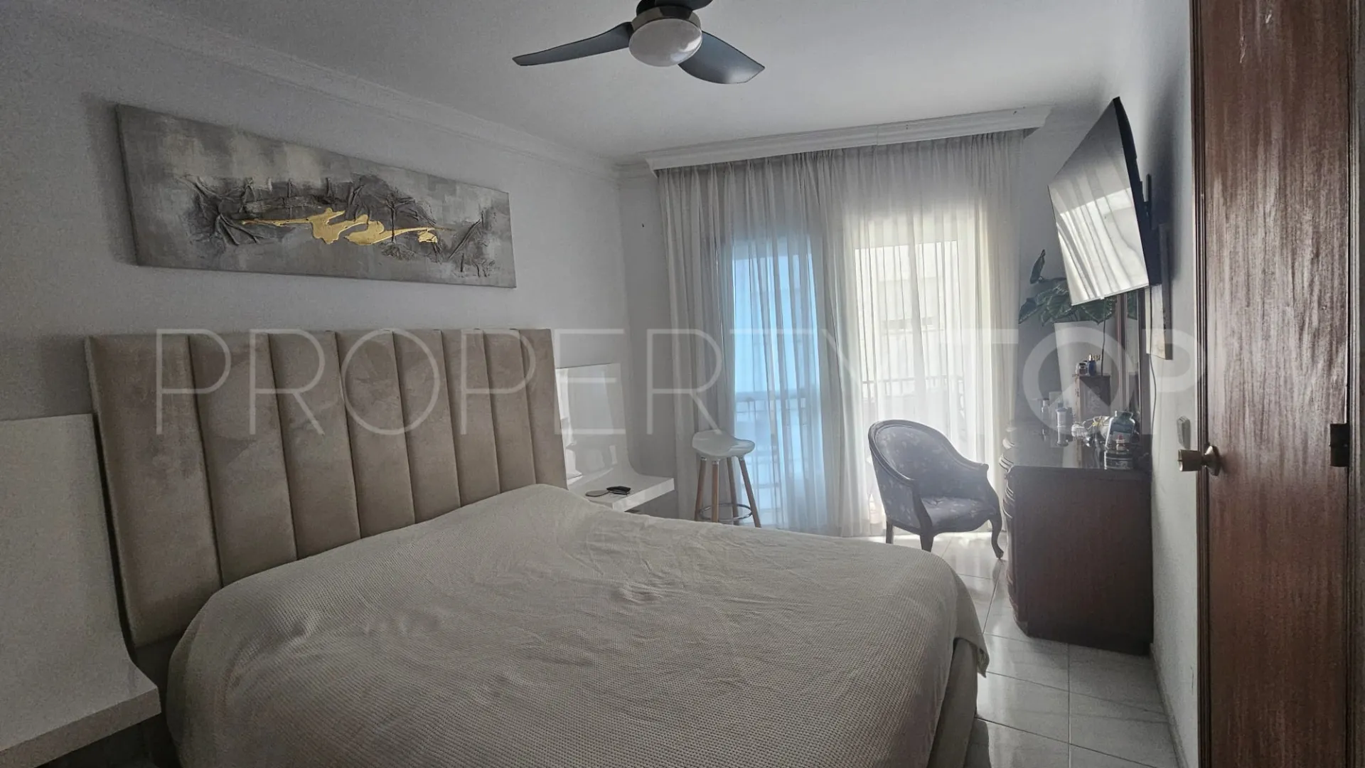 Buy apartment with 2 bedrooms in San Pedro de Alcantara