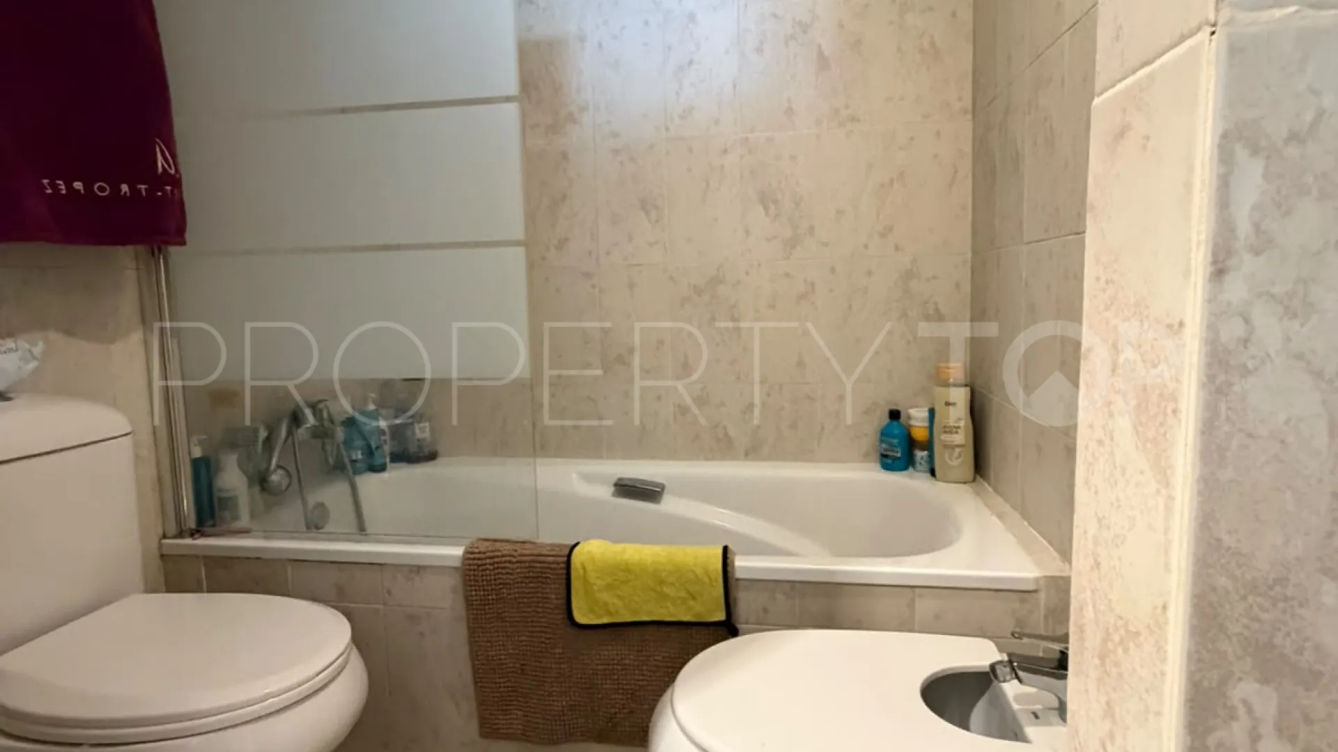 Apartamento planta baja en venta con 1 dormitorio en Selwo