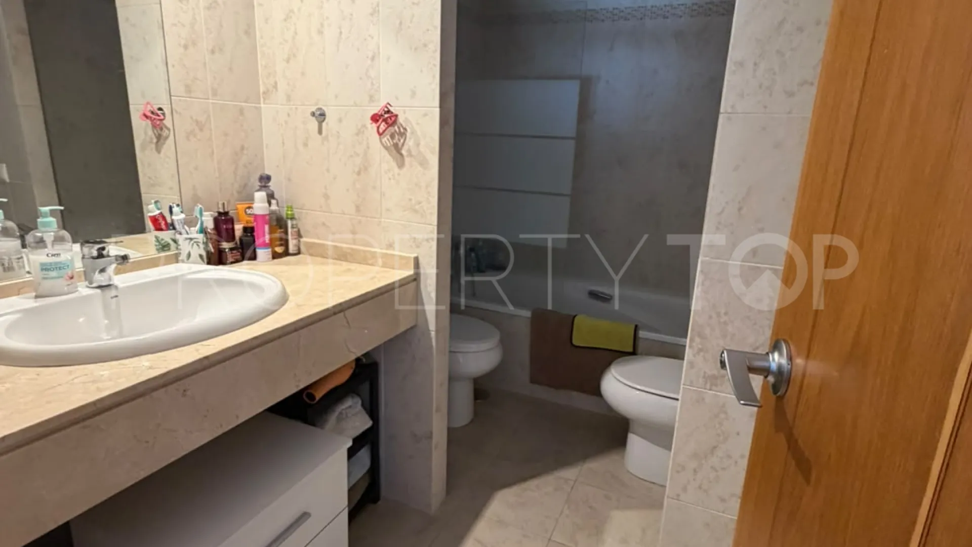 Apartamento planta baja en venta con 1 dormitorio en Selwo