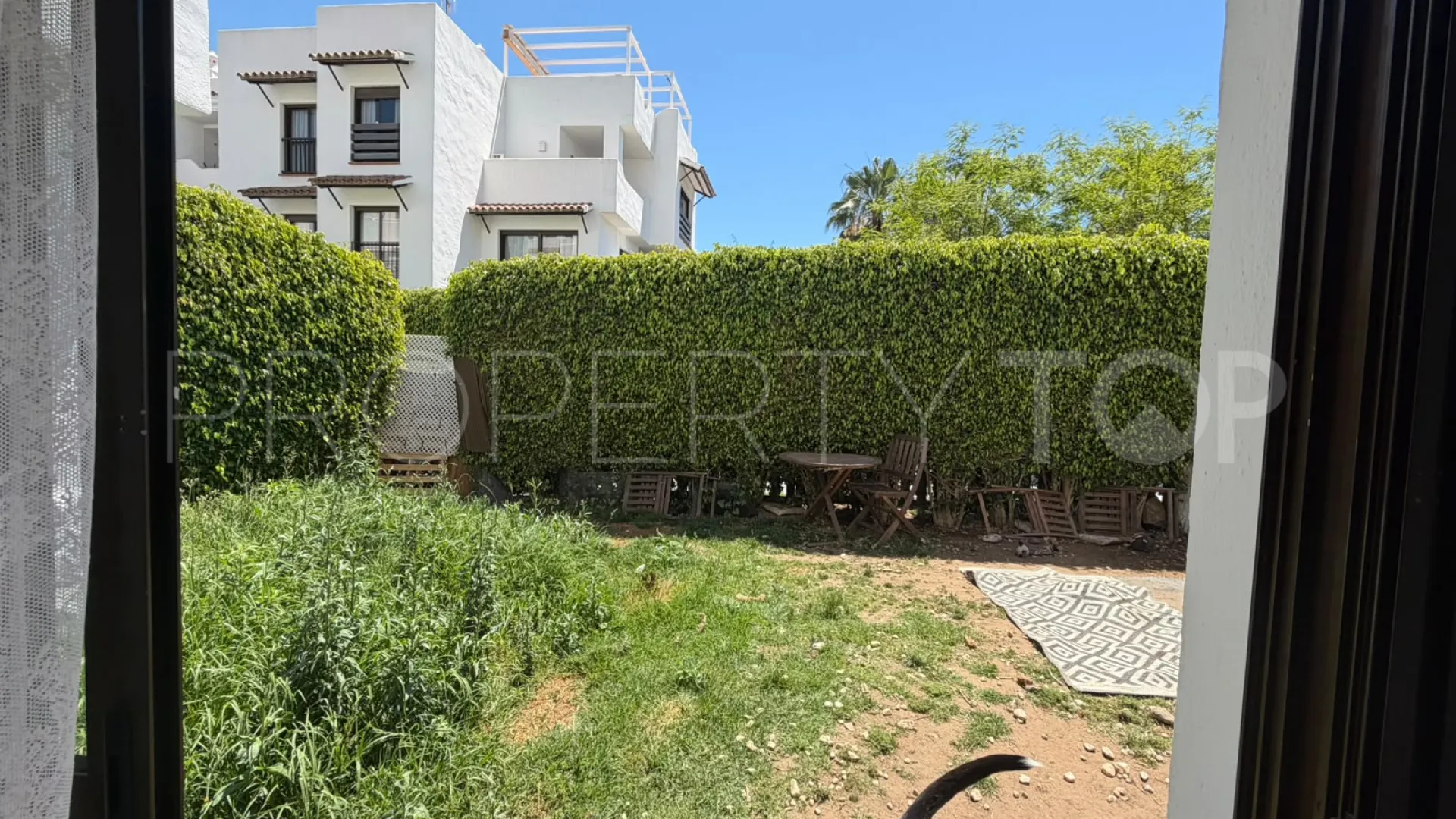 Apartamento planta baja en venta con 1 dormitorio en Selwo