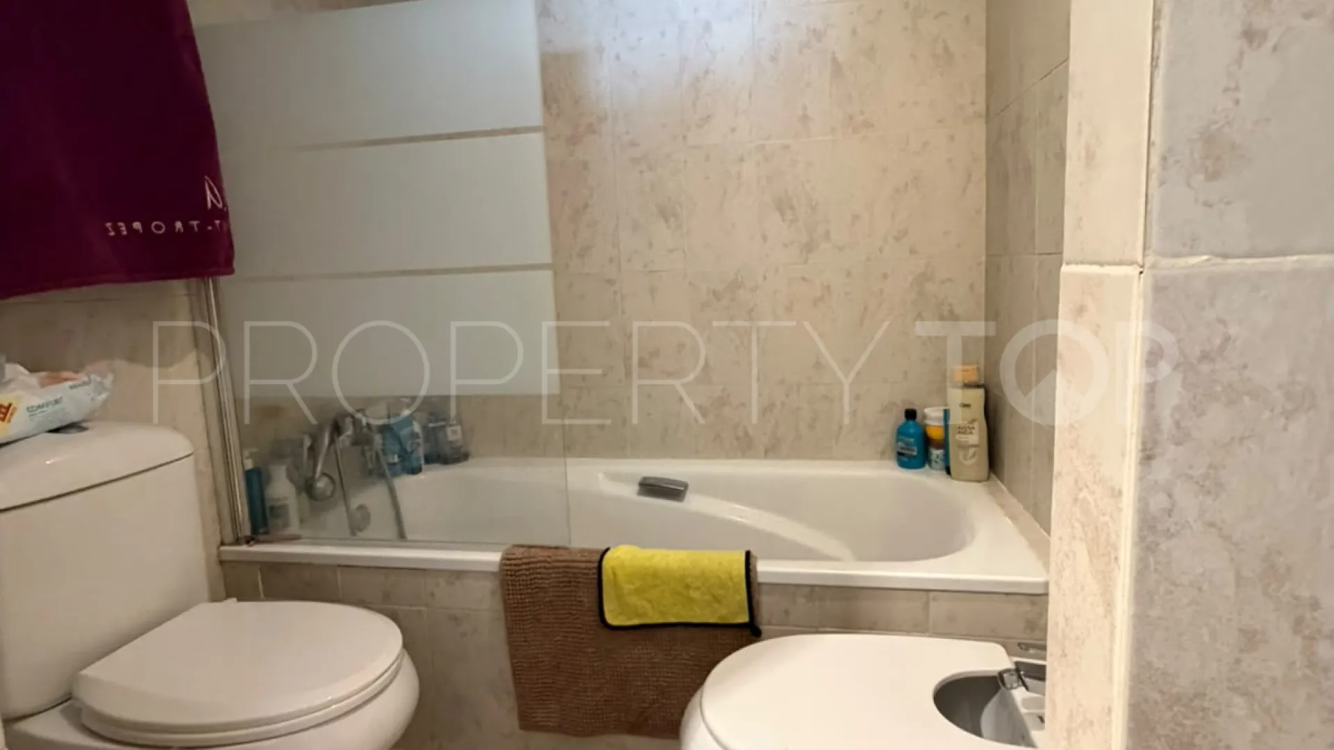 Apartamento planta baja en venta con 1 dormitorio en Selwo