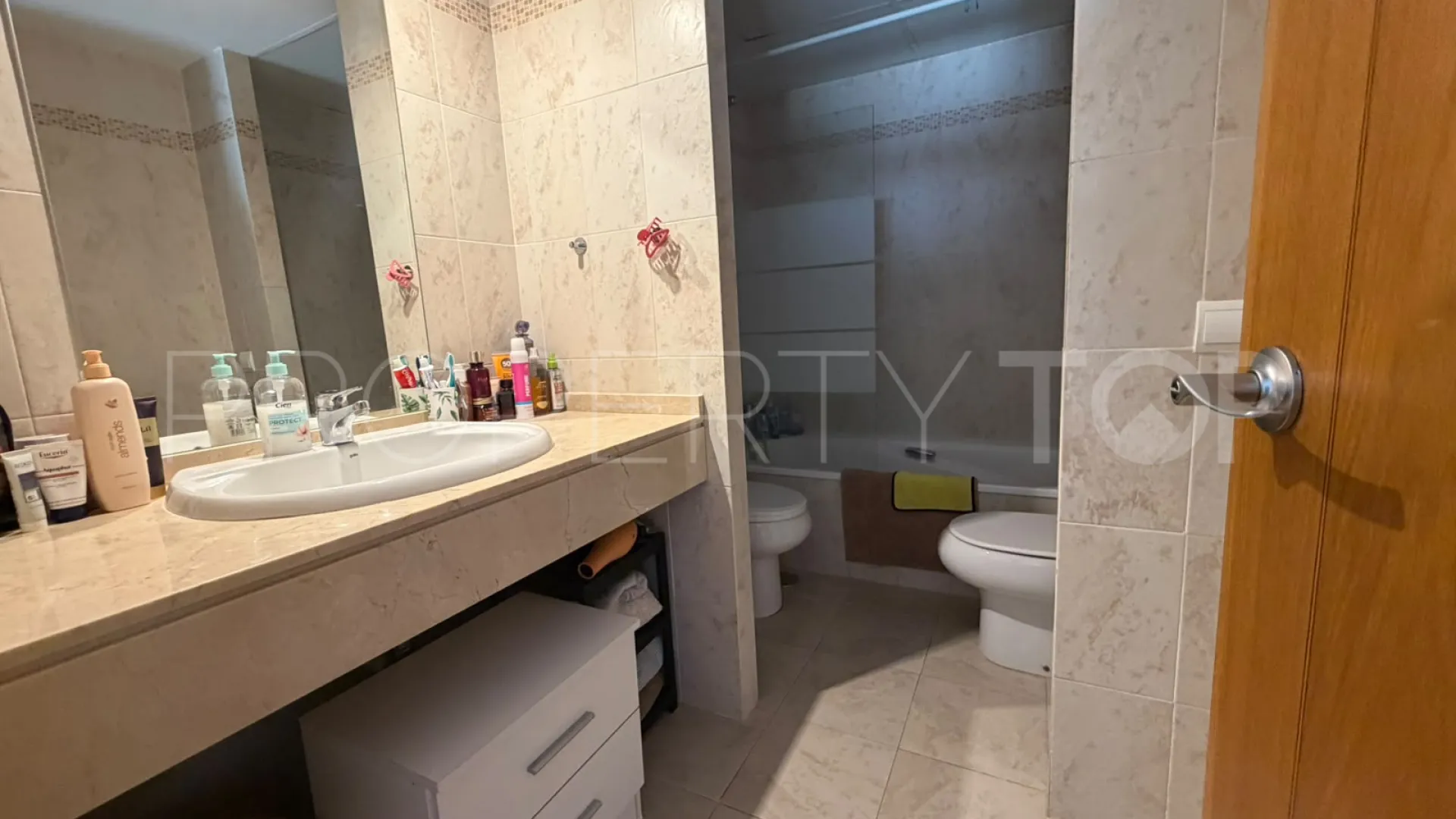 Apartamento planta baja en venta con 1 dormitorio en Selwo