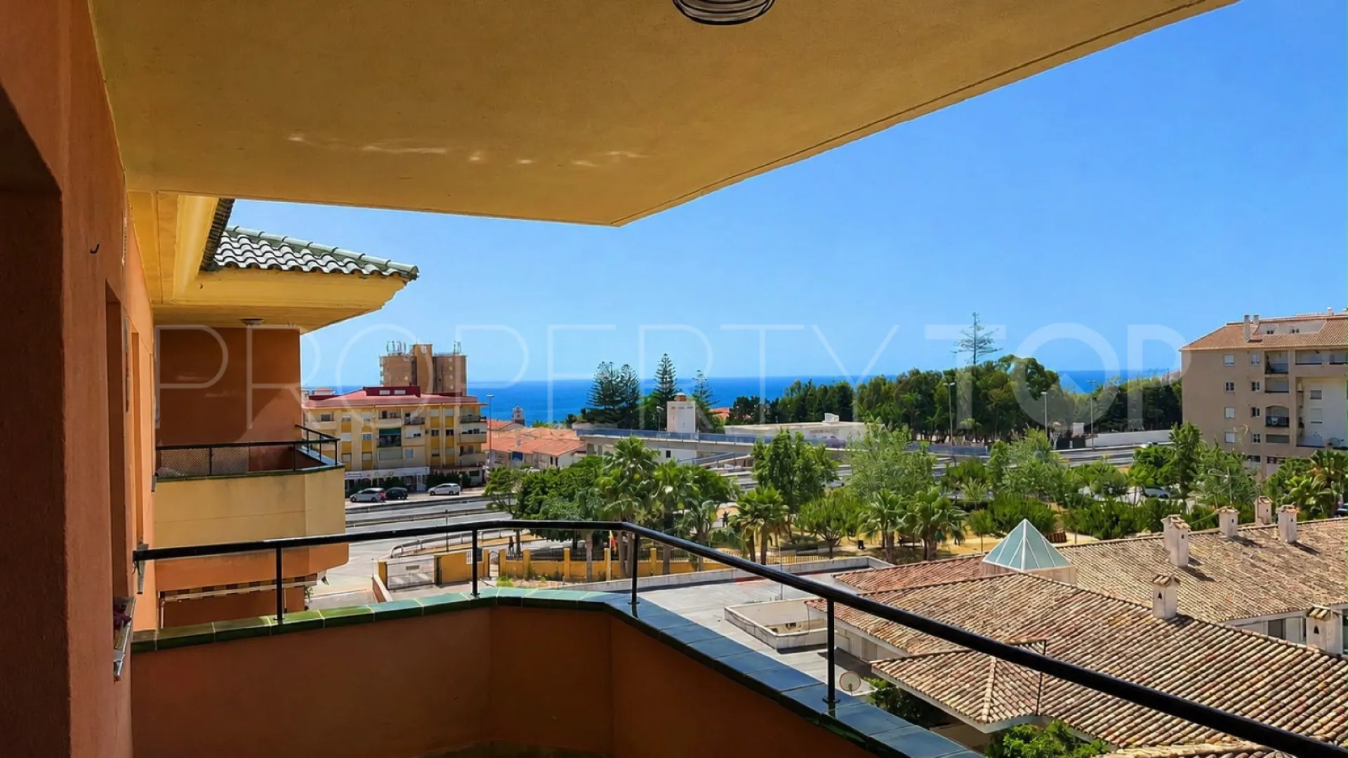 Apartamento a la venta de 1 dormitorio en Sabinillas
