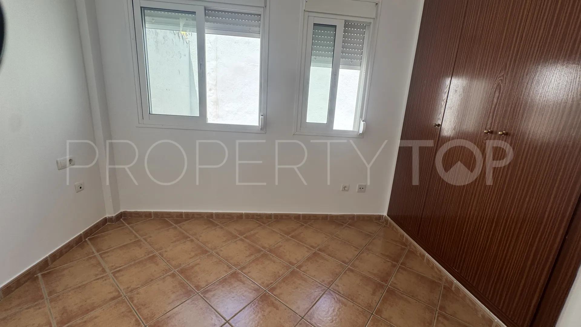 Estepona Casco Antiguo, Ático con 1 dormitorio a la venta