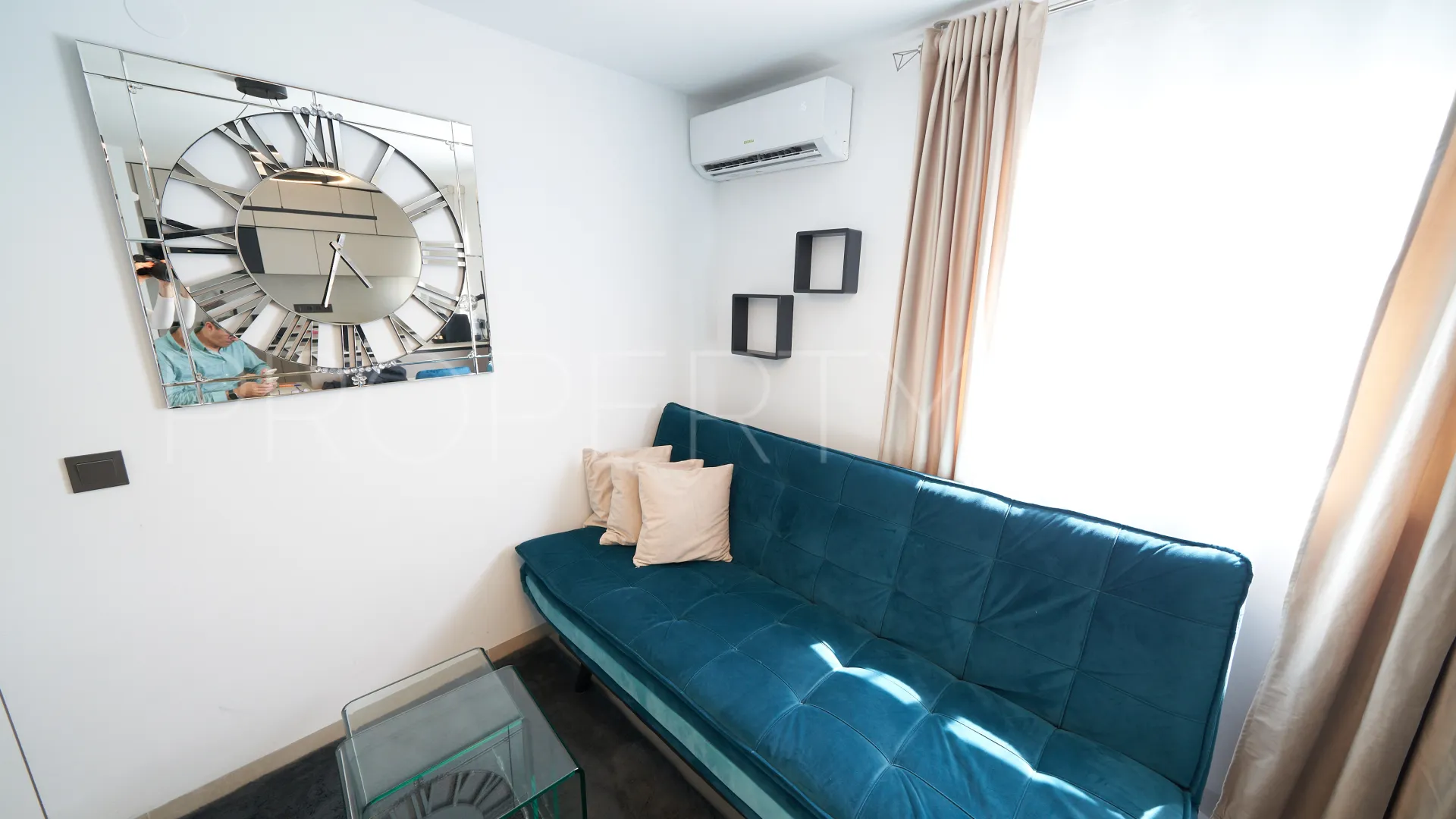 Buy apartment with 2 bedrooms in Casco antiguo